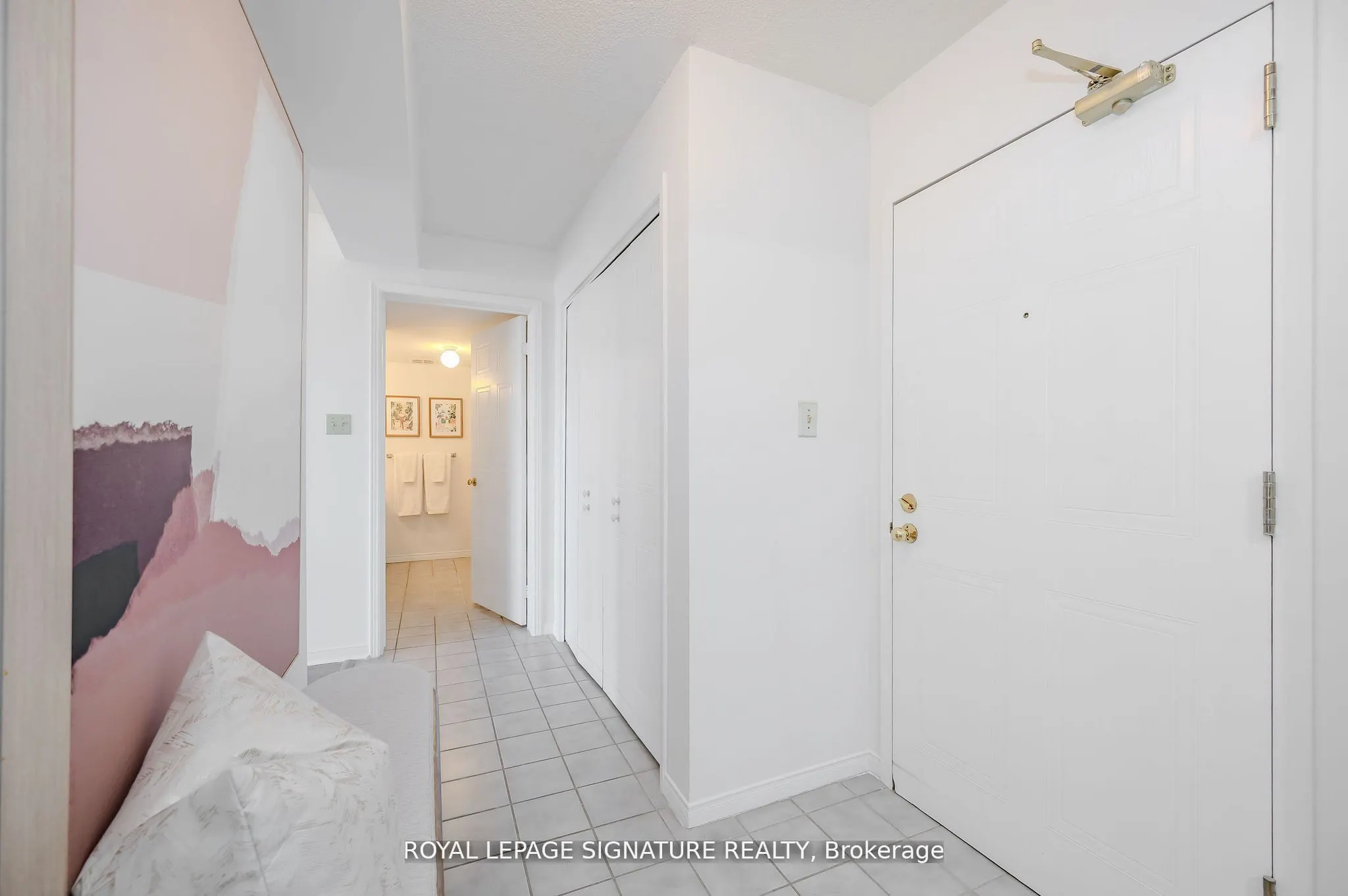 26 Hall Road, #412