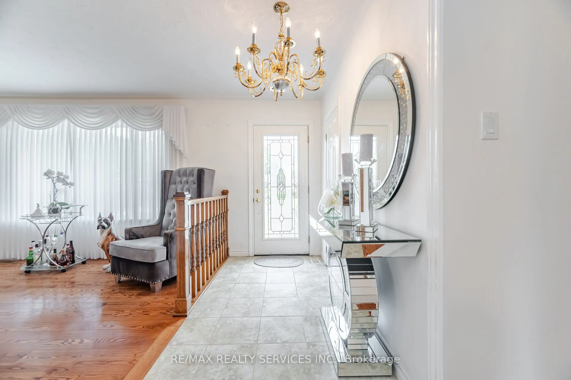 13 Bairstow Crescent