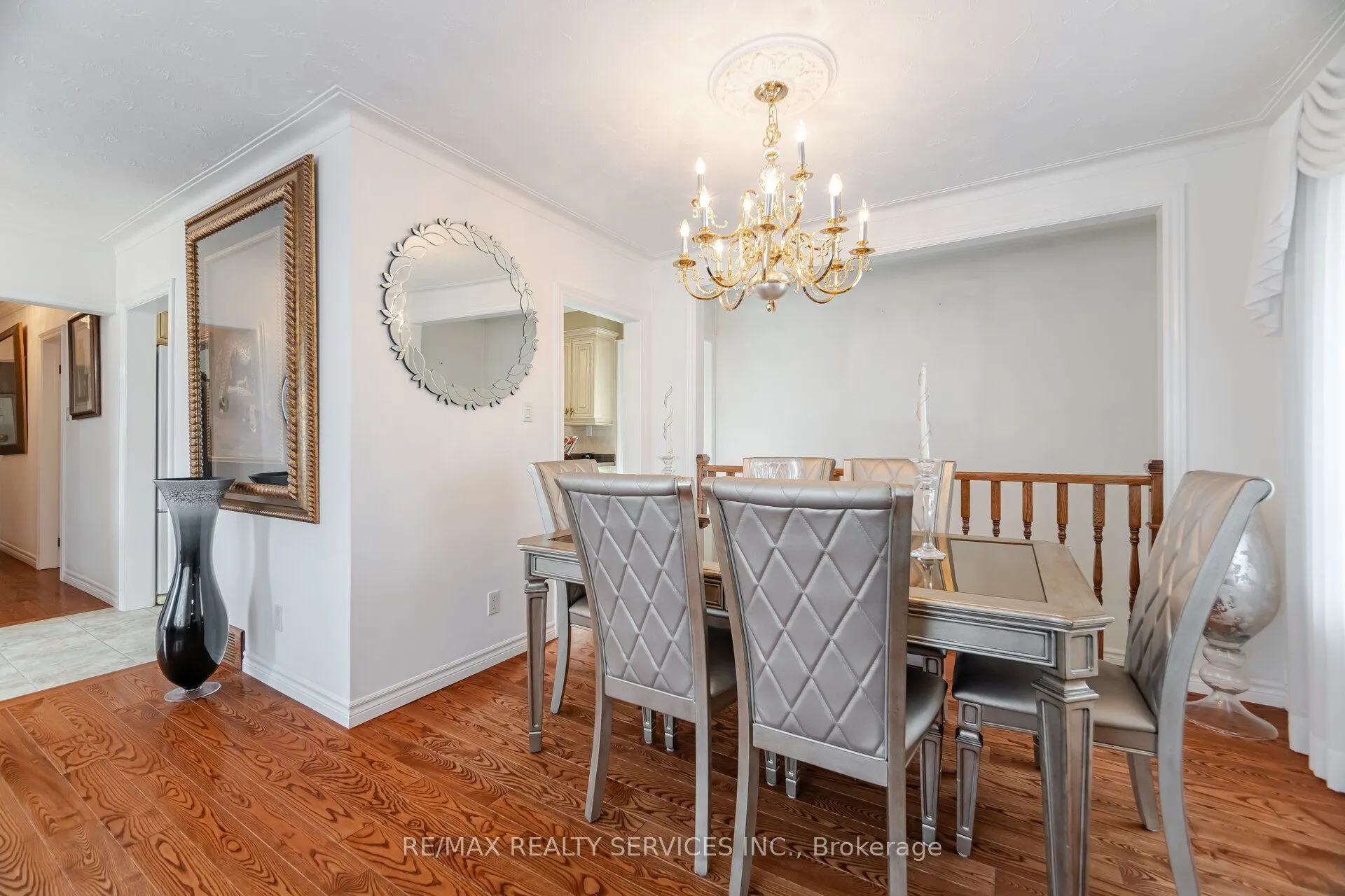 13 Bairstow Crescent