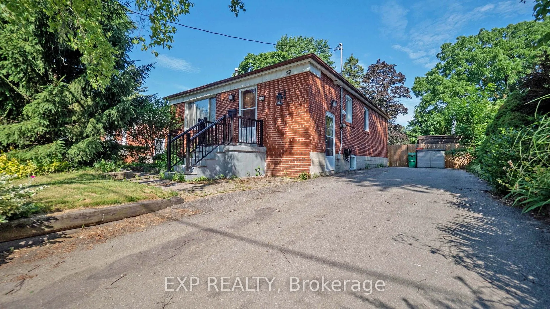 559 Drymen Crescent
