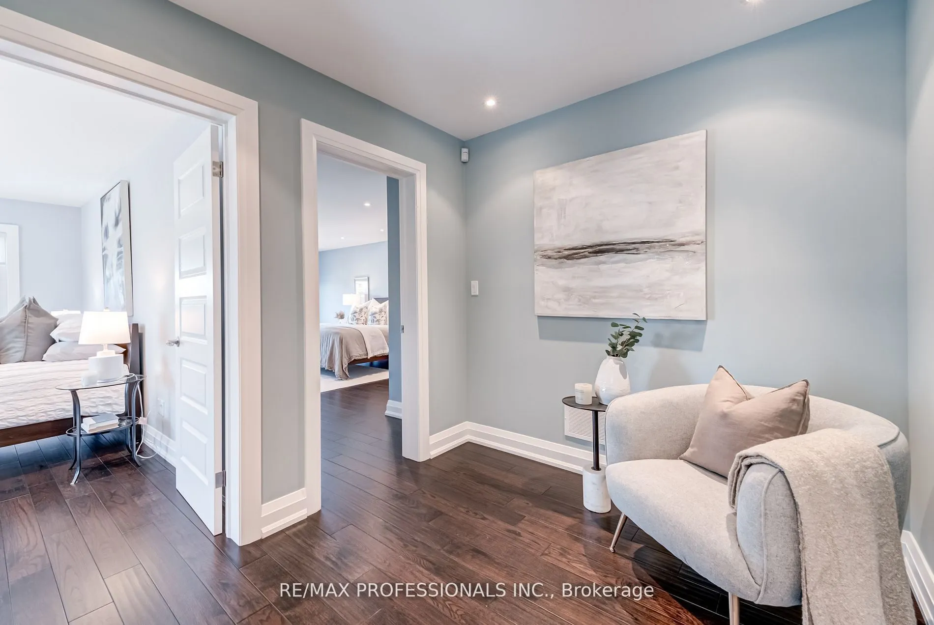 372 Silverthorn Avenue