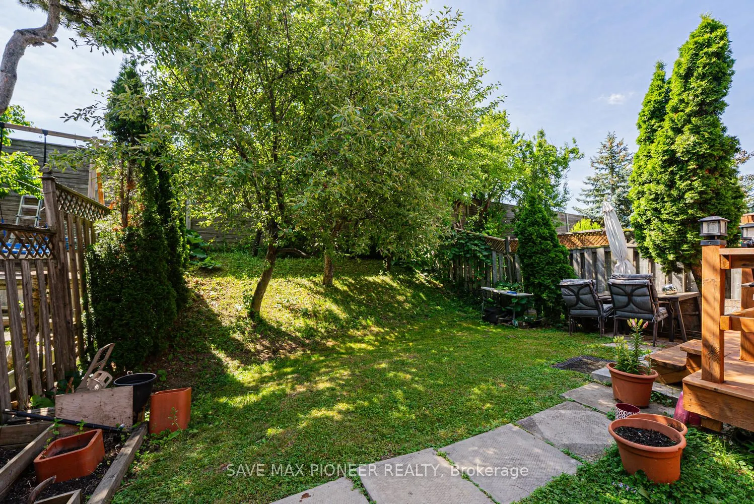 228 Lech Walesa Drive