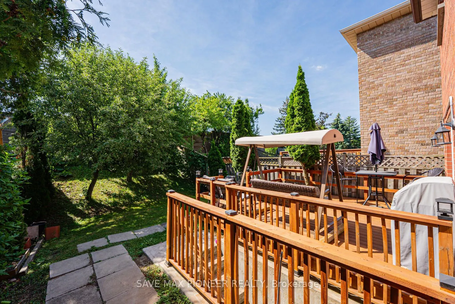 228 Lech Walesa Drive