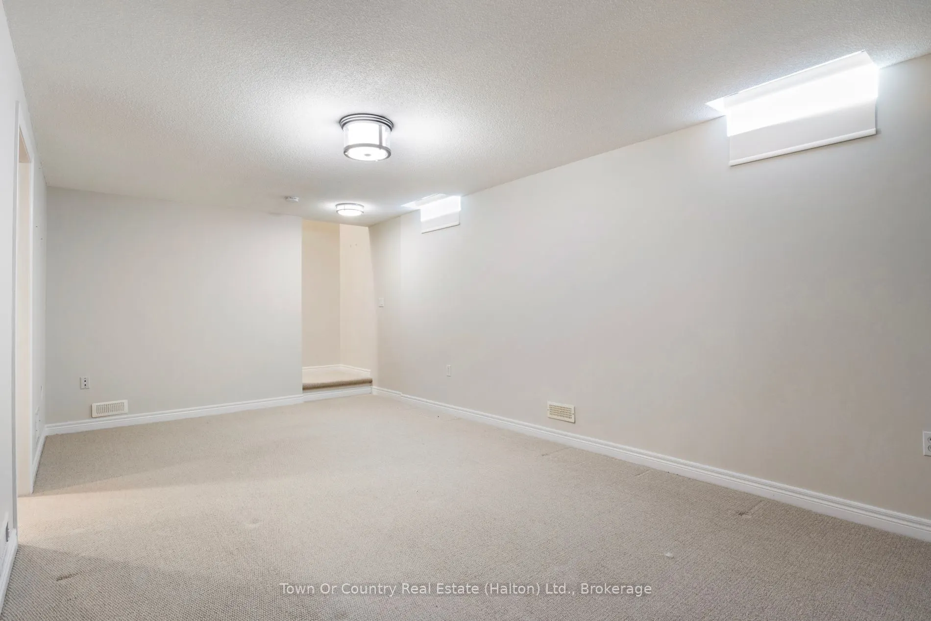 258 Malick Street