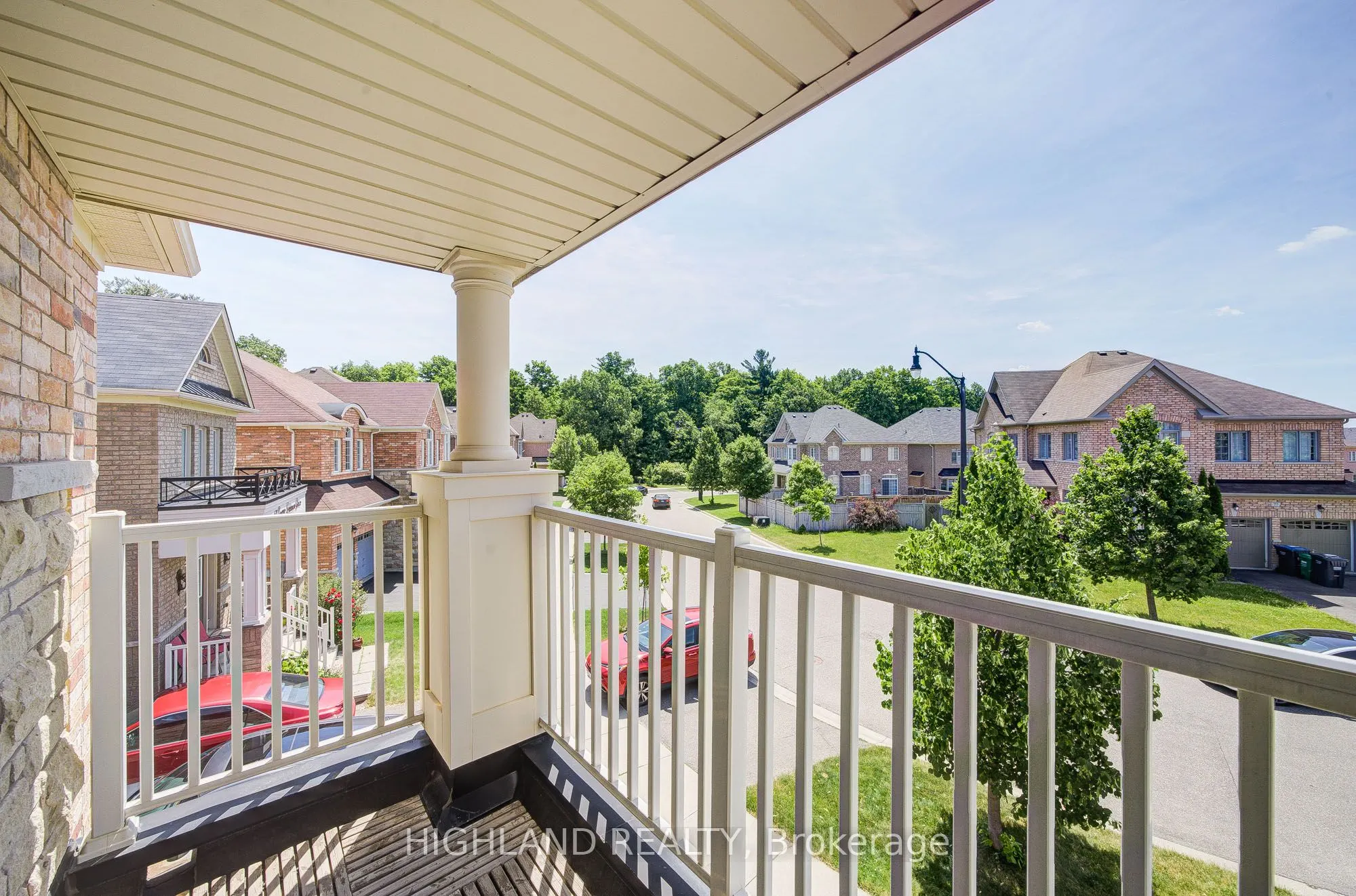 66 GEORGE ROBINSON Drive