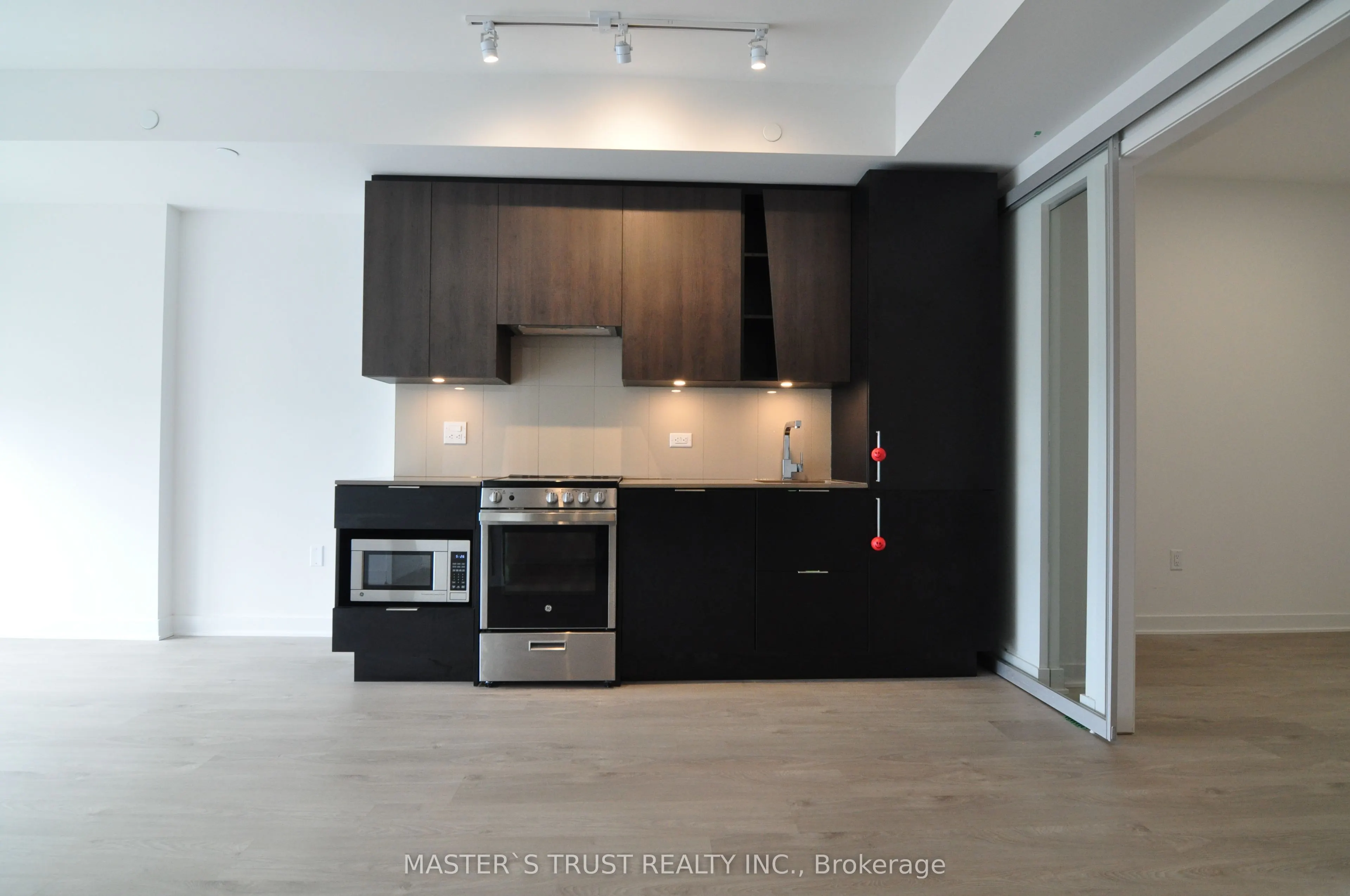 3900 Confederation Parkway, #5506