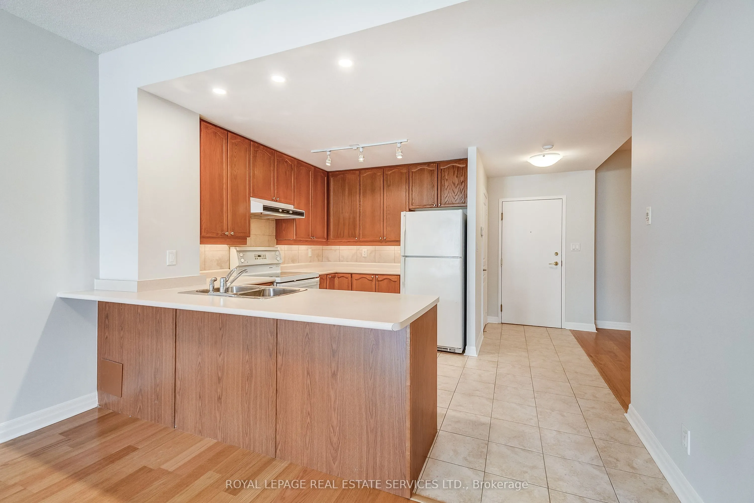 70 Port Street E, #208