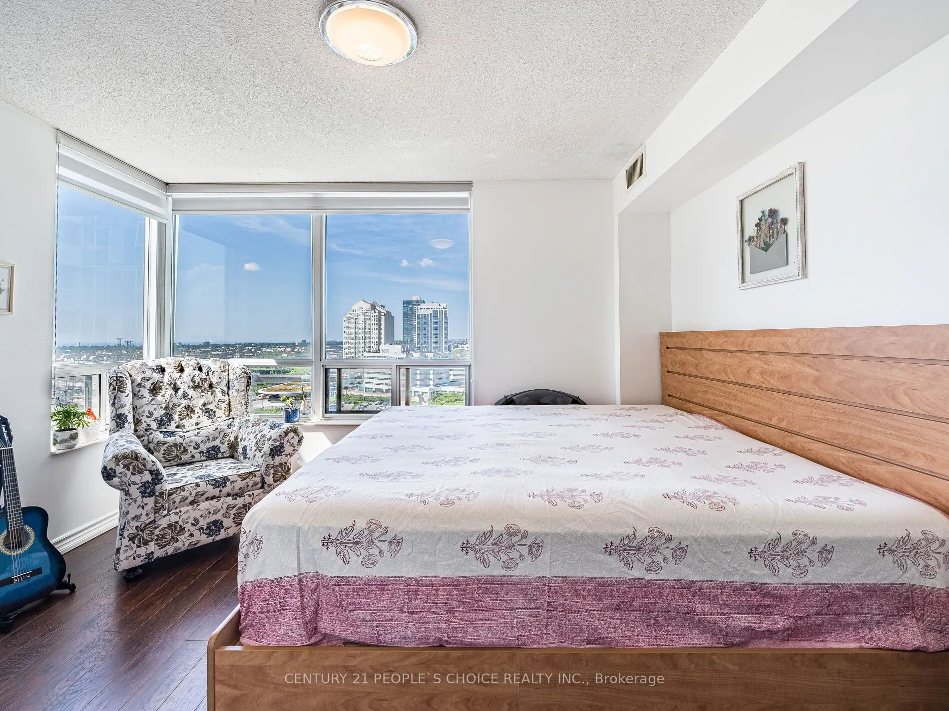 5233 Dundas Street W ##1428