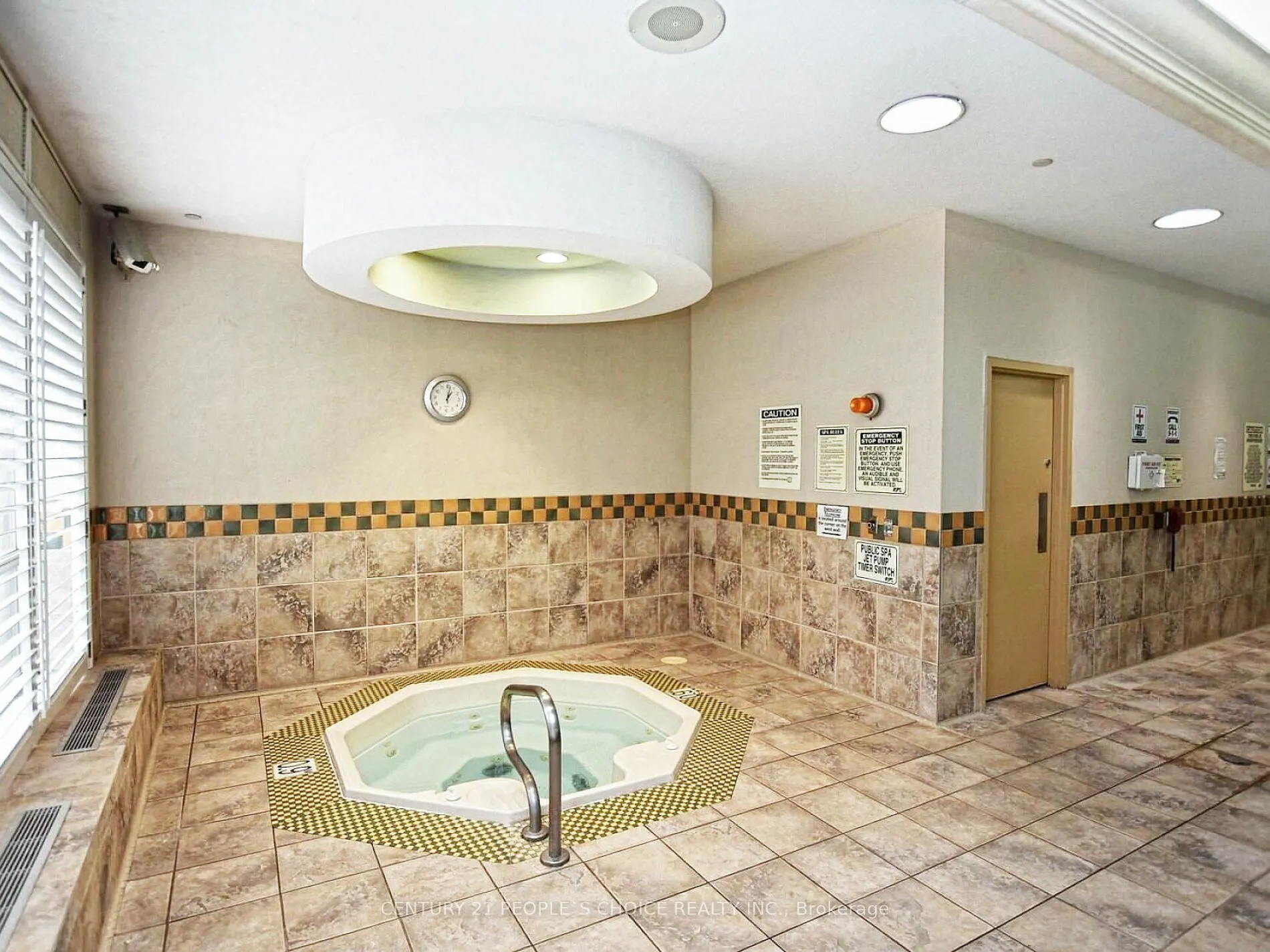 5233 Dundas Street W ##1428