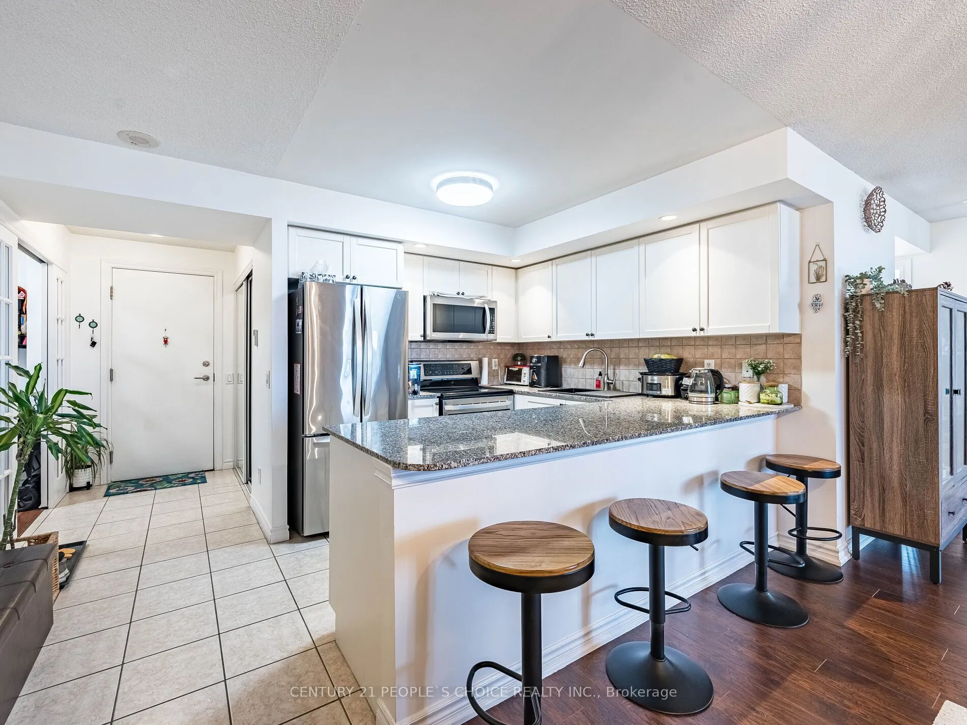 5233 Dundas Street W ##1428