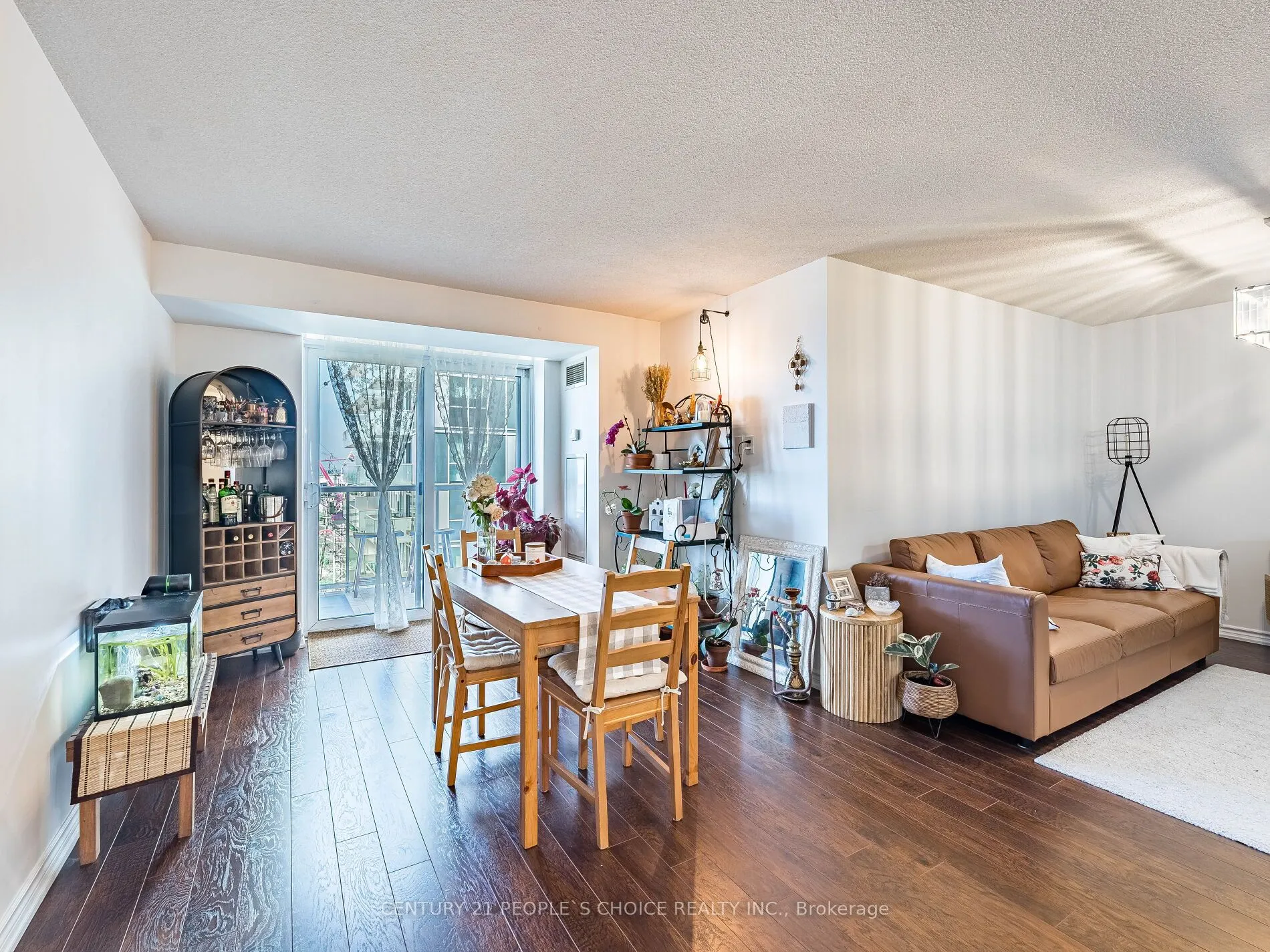 5233 Dundas Street W ##1428