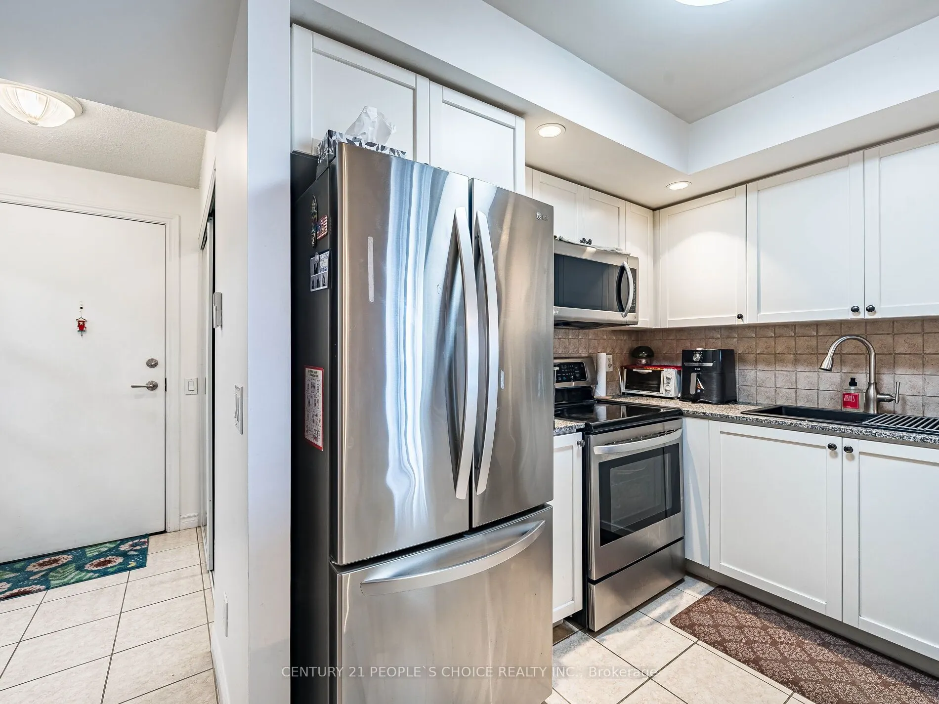 5233 Dundas Street W ##1428