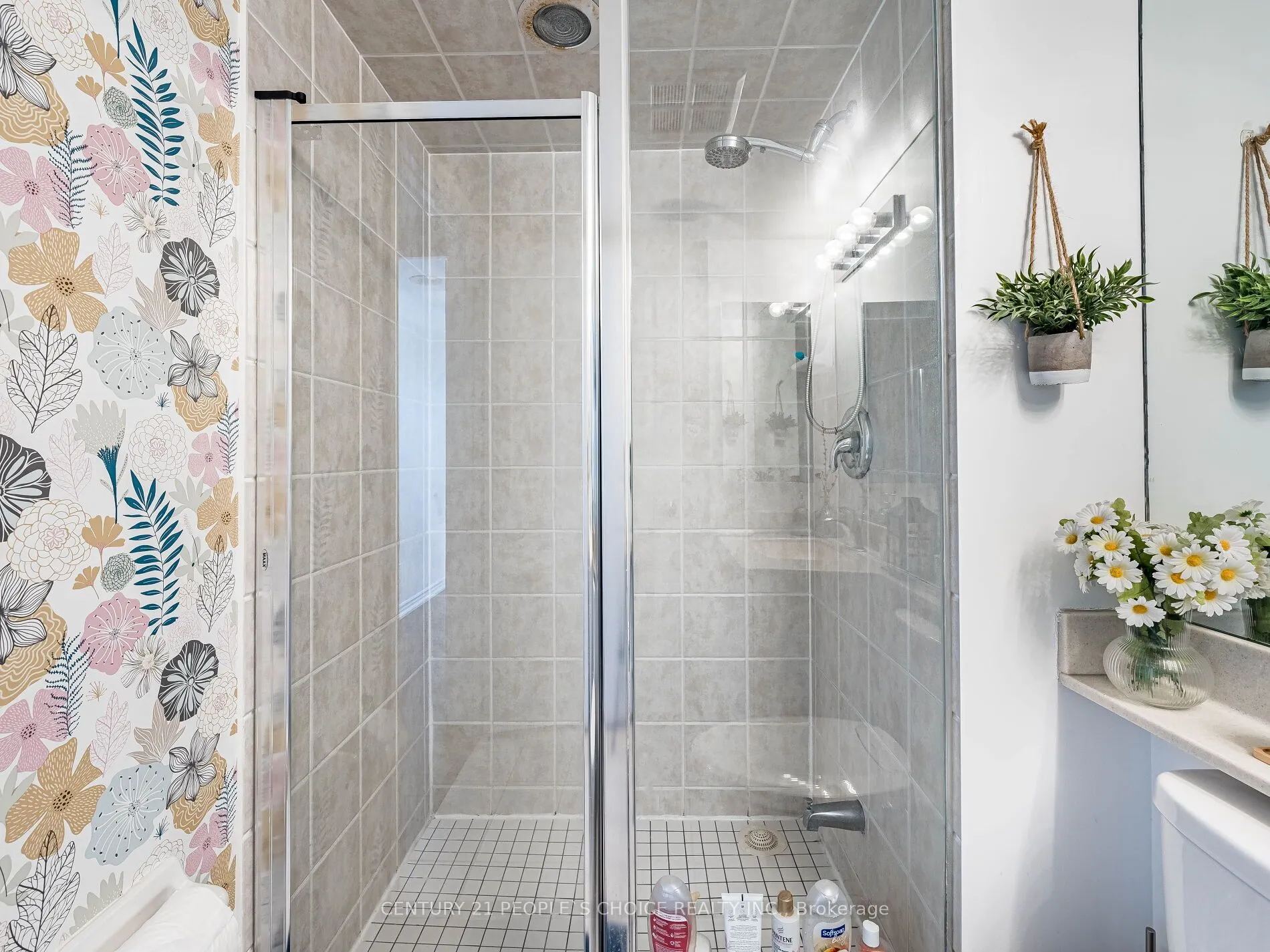 5233 Dundas Street W ##1428