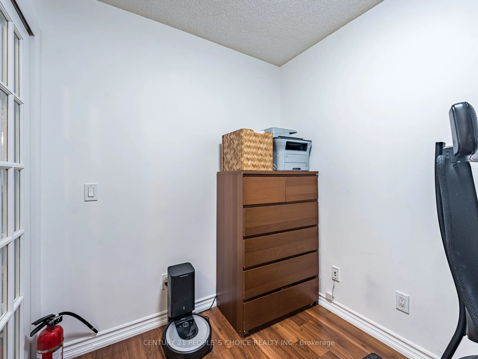 5233 Dundas Street W ##1428