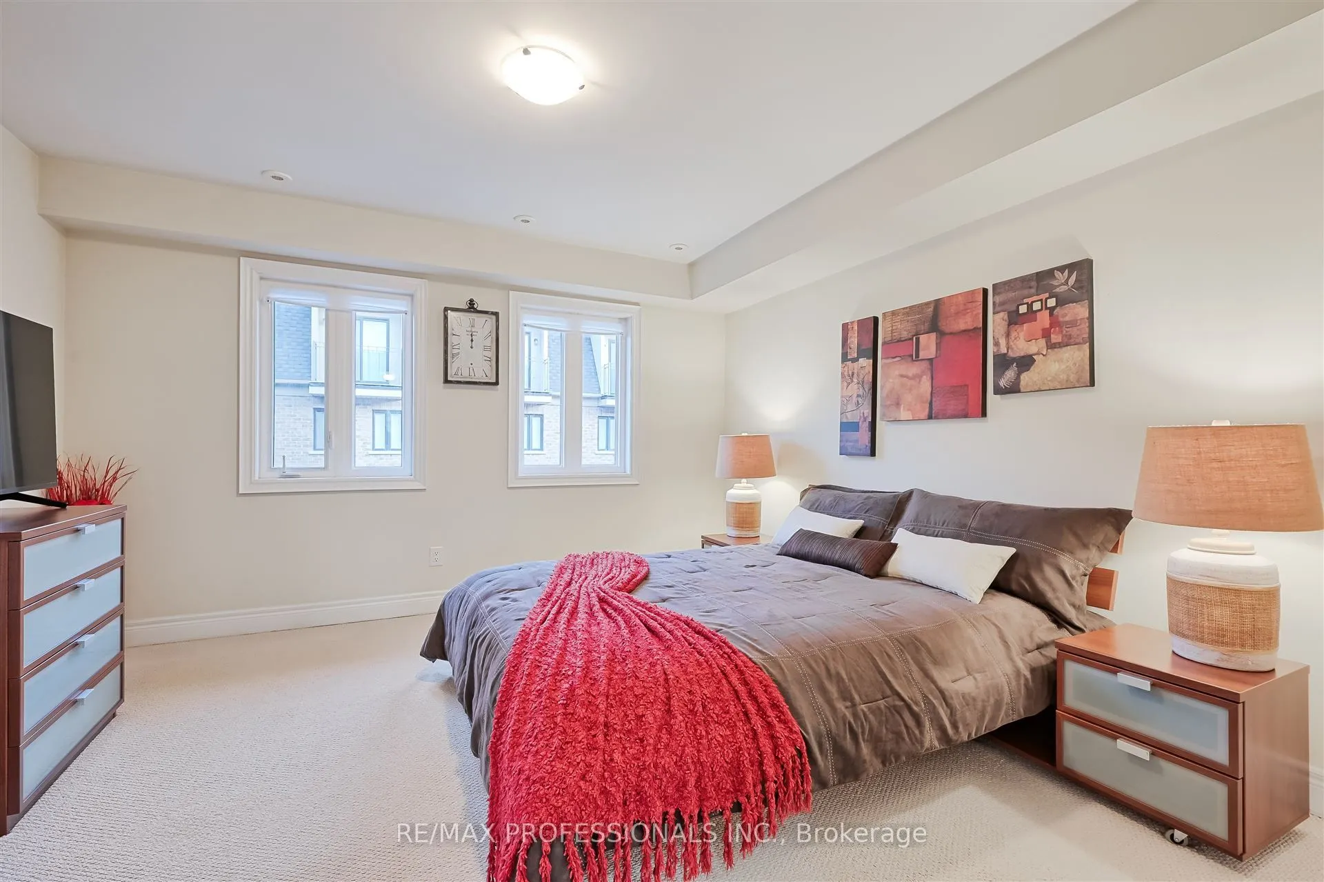 825A Oxford Street