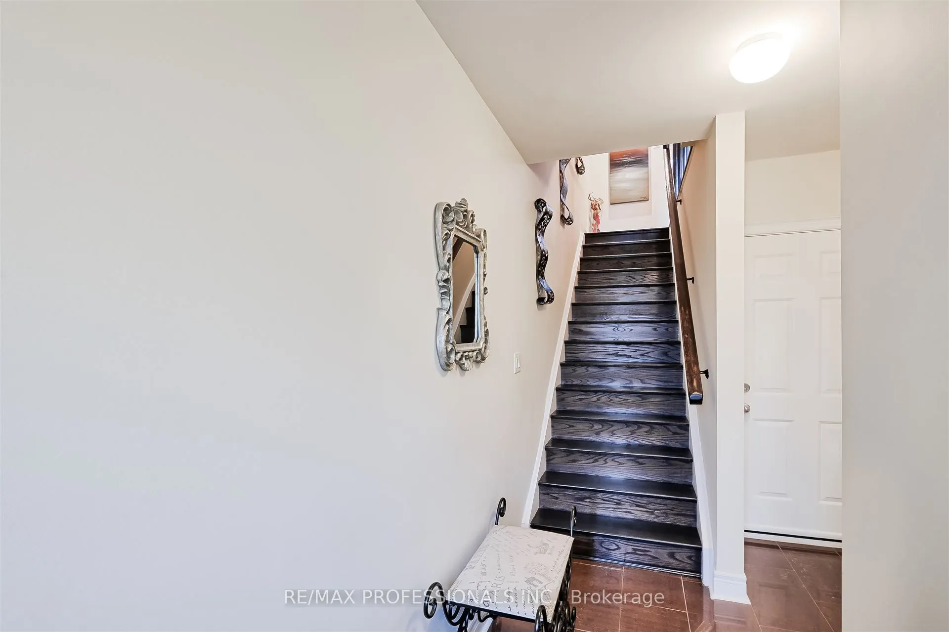 825A Oxford Street