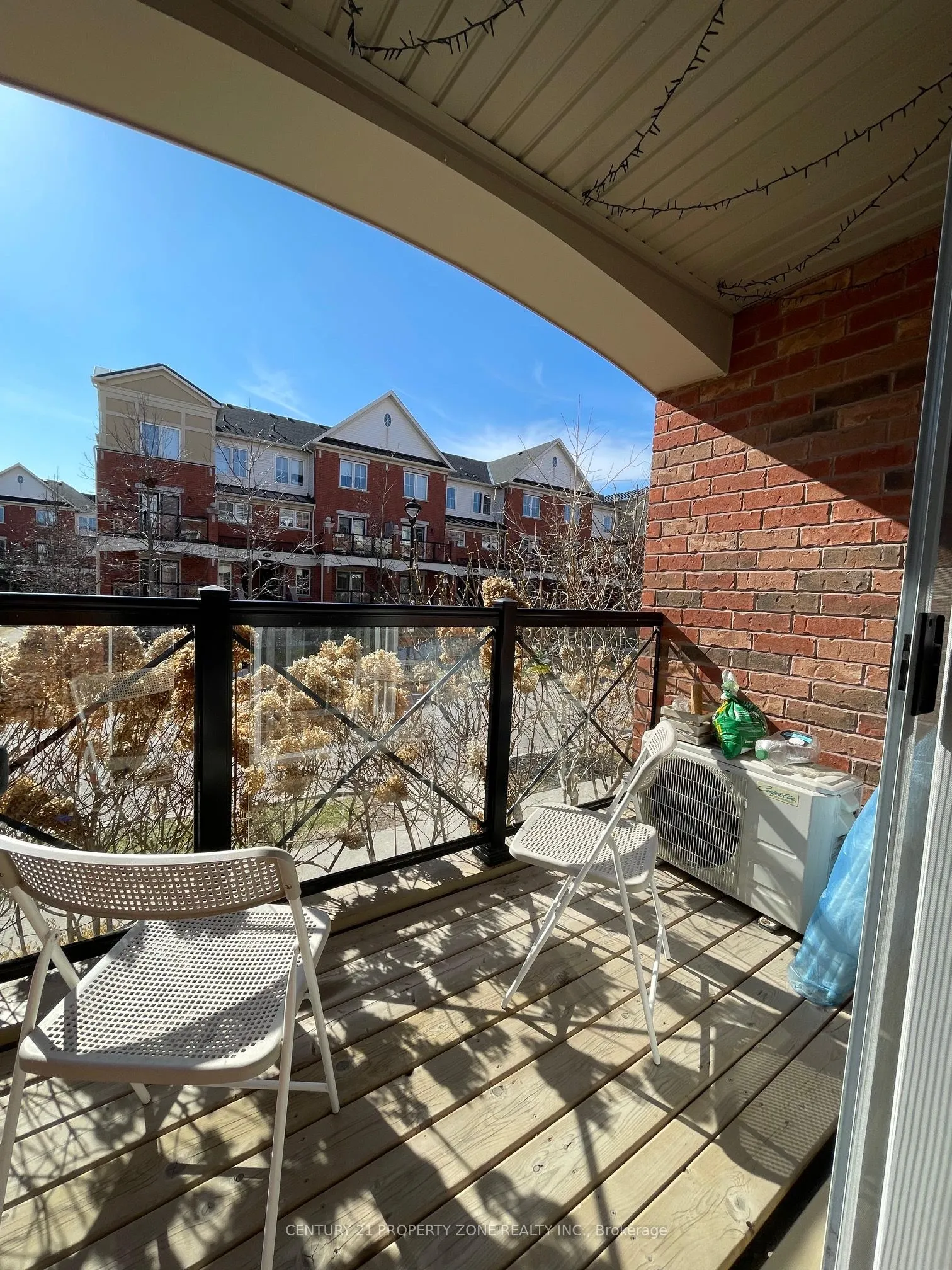 2500 Post Road, #20
