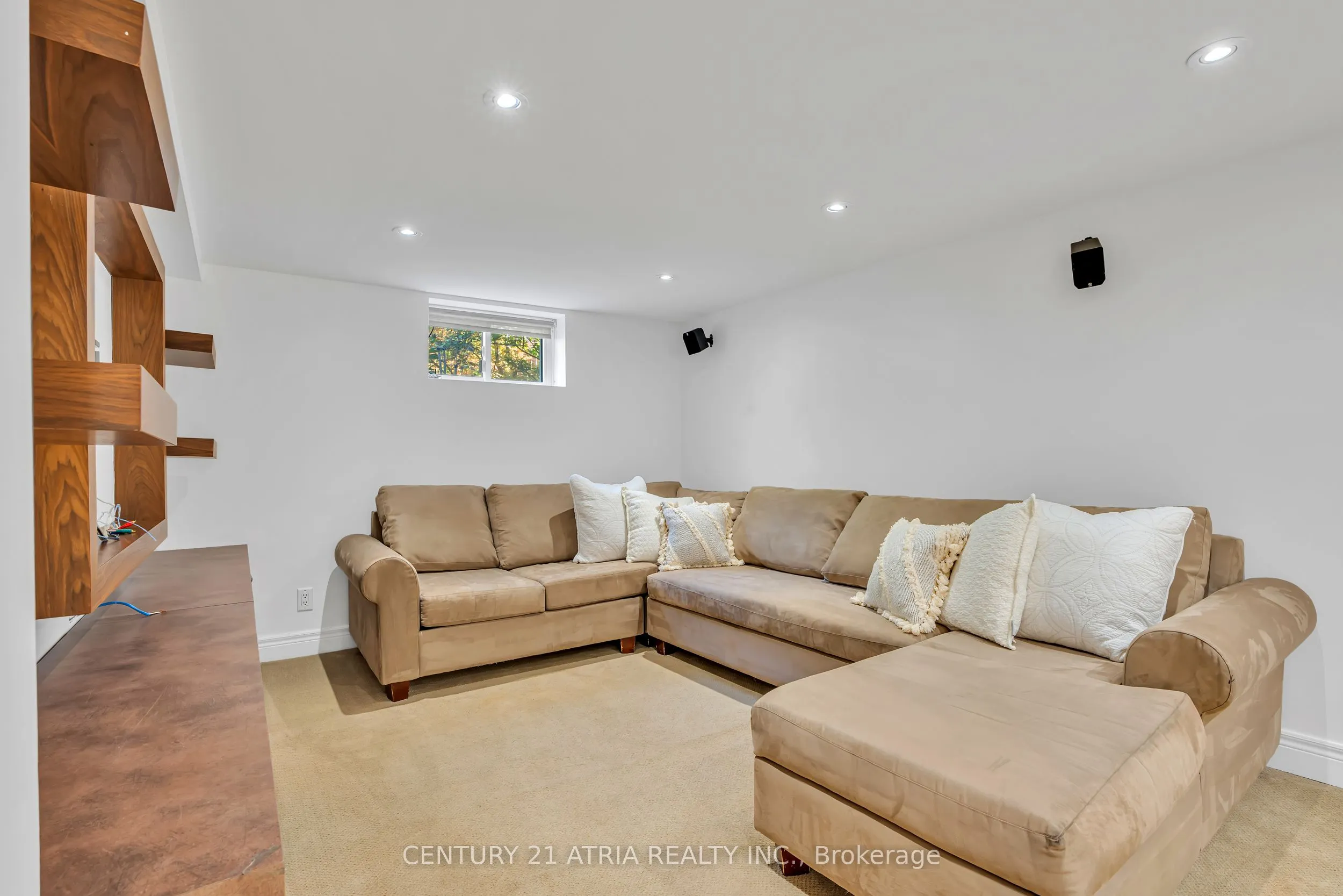 13 Sunnydale Drive