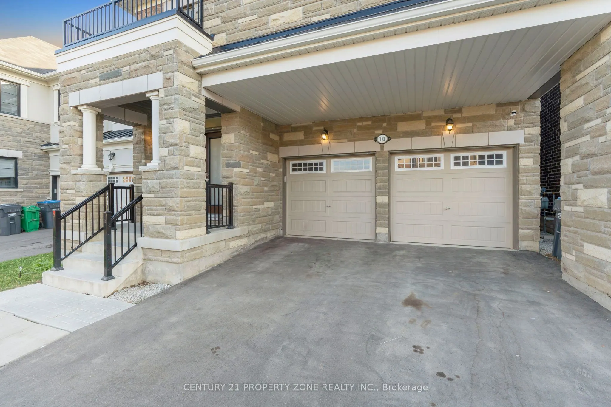10 Speckled Alder Street