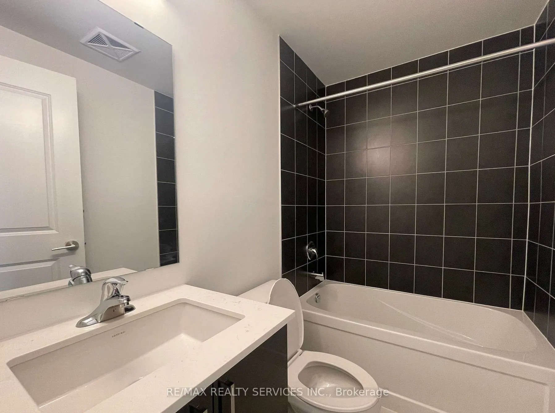 1095 Douglas Mccurdy Comm Drive, #255