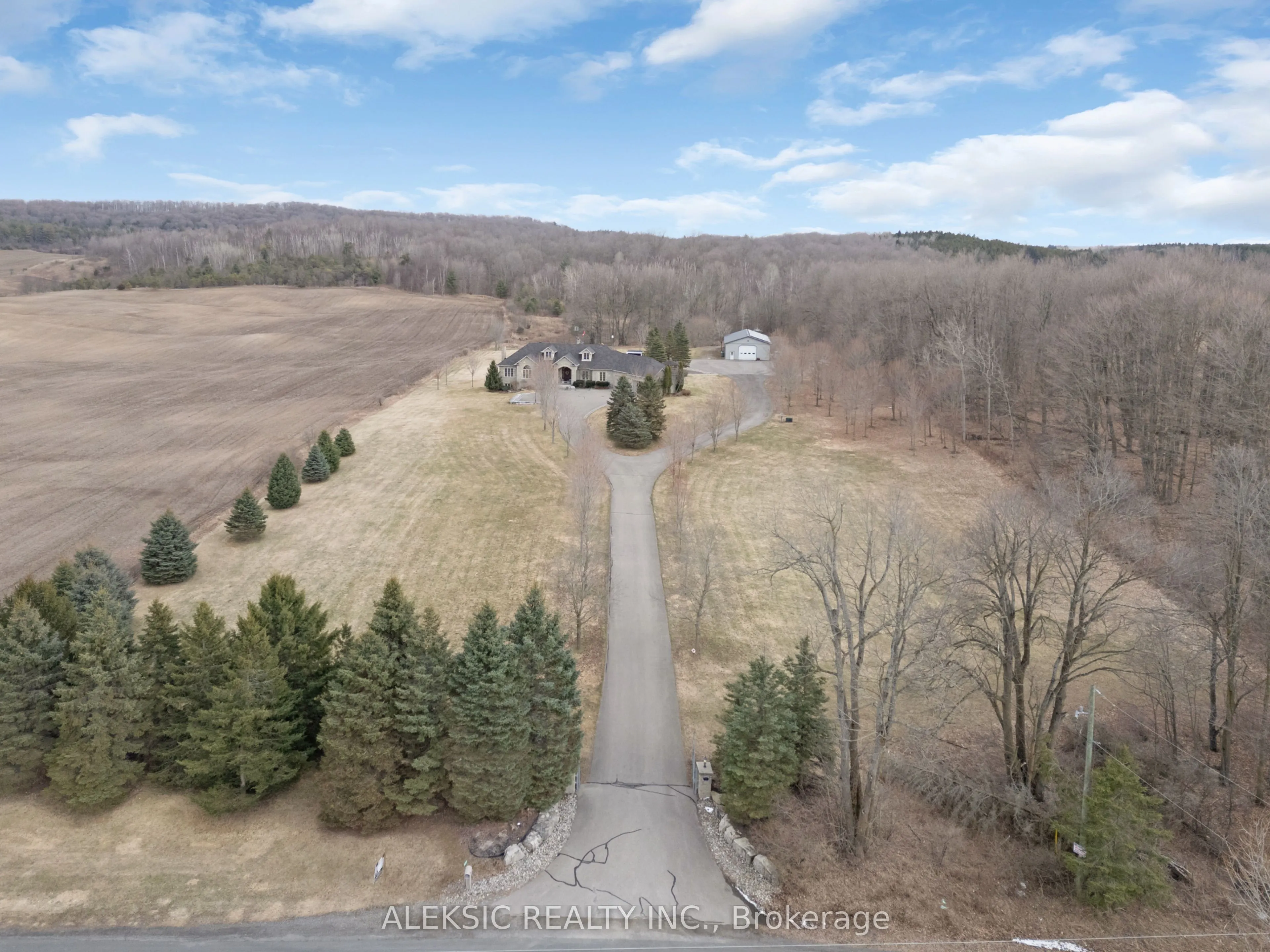 9797 Hunsden Side Road