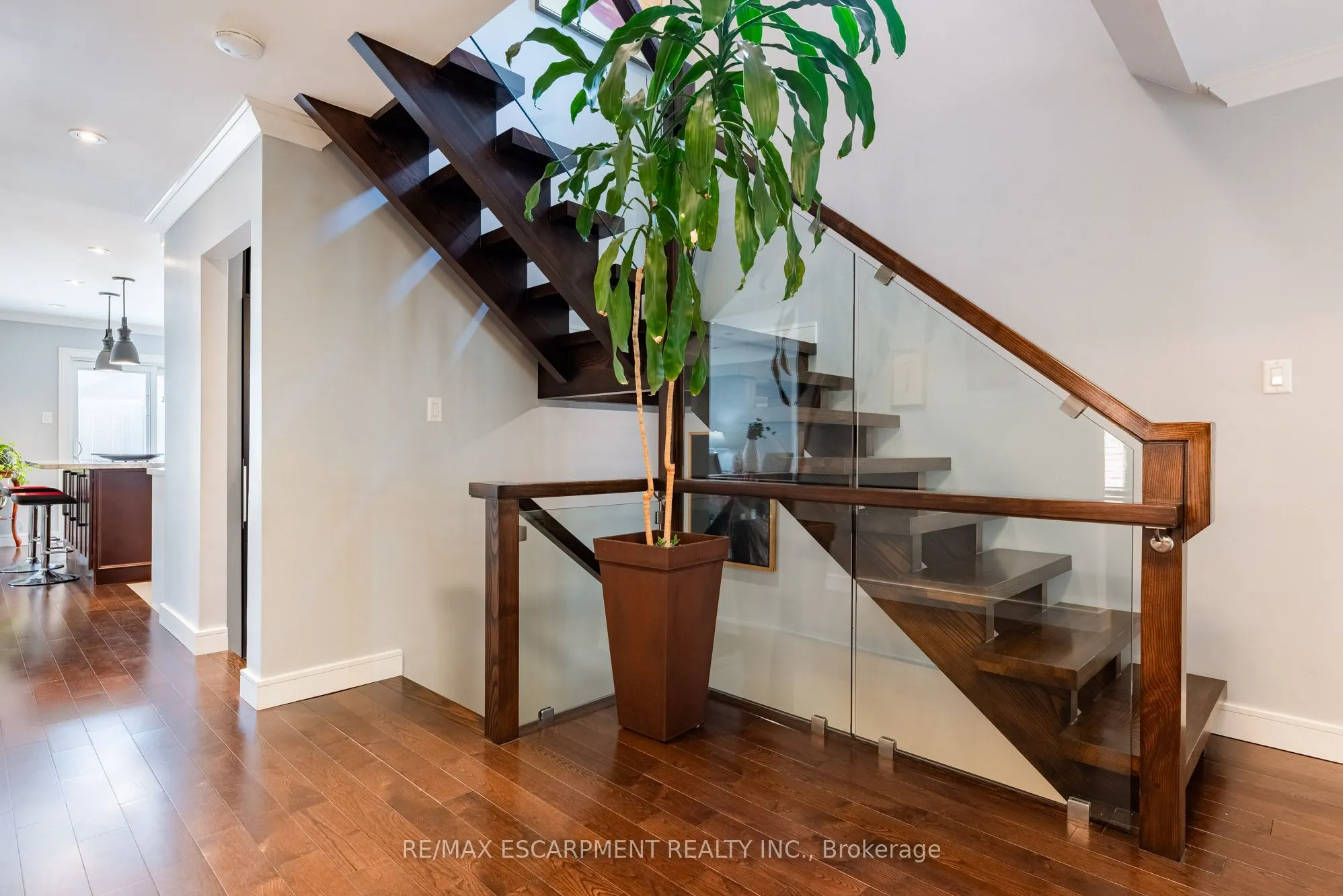 3434 Bertrand Road
