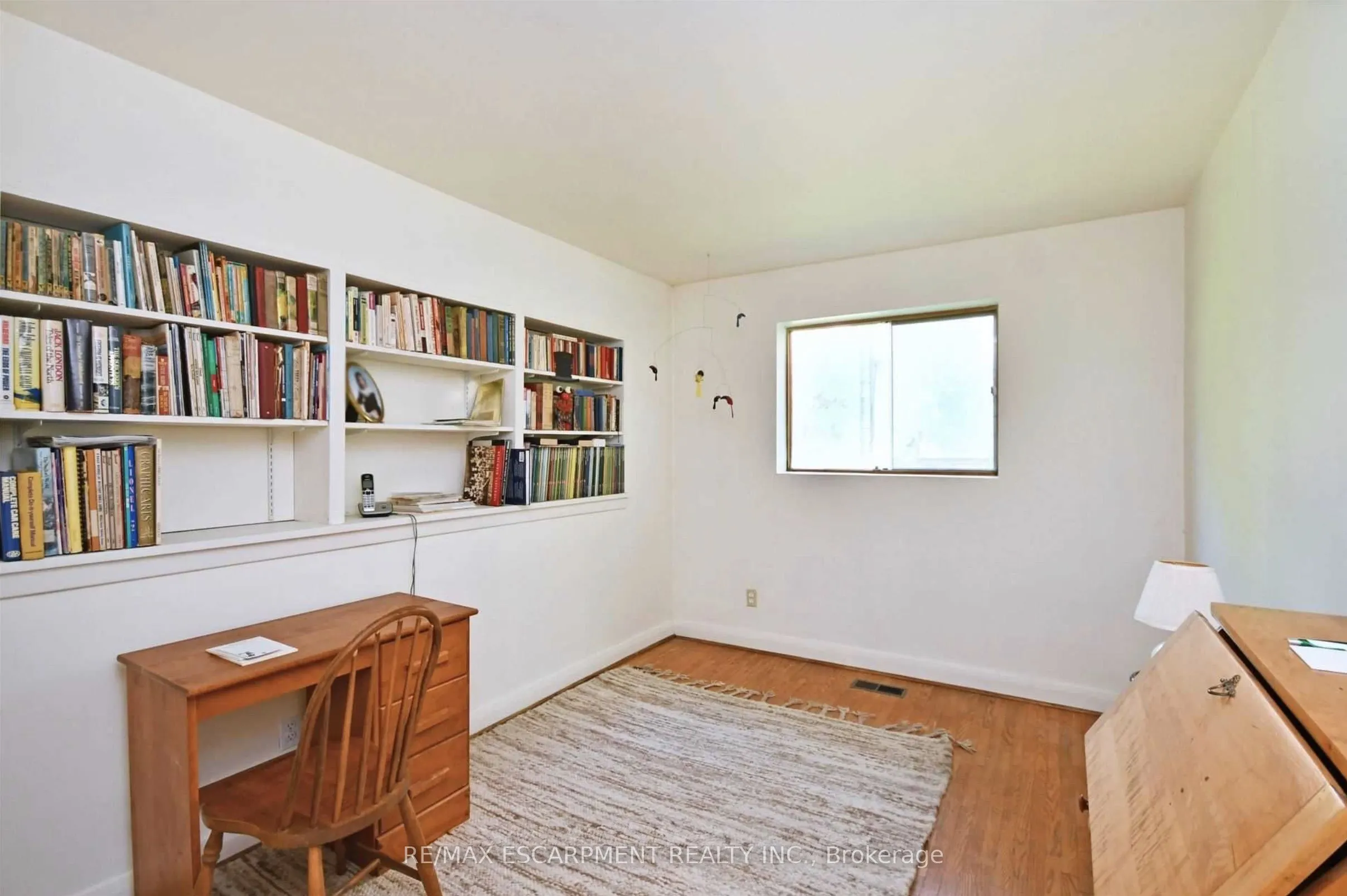 1261 Mona Road