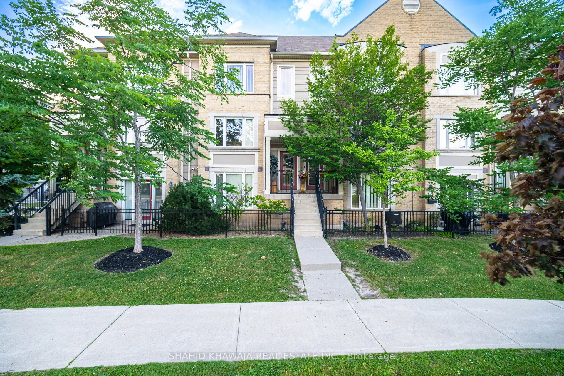 3025 Destination Drive, #7