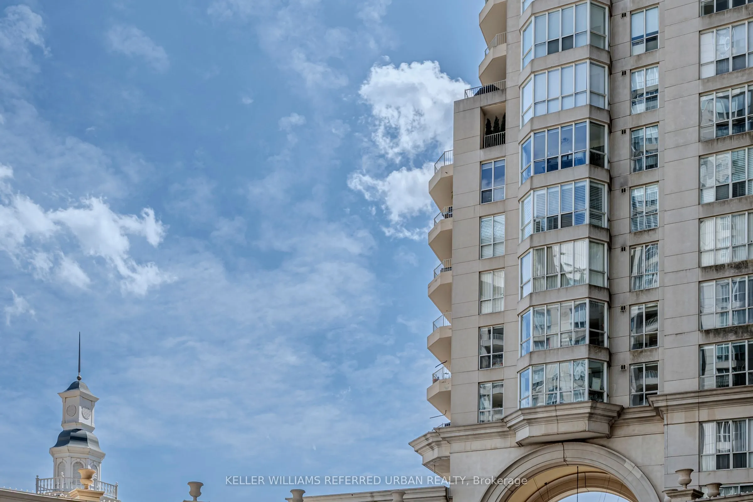 2285 Lake Shore Boulevard W, #902