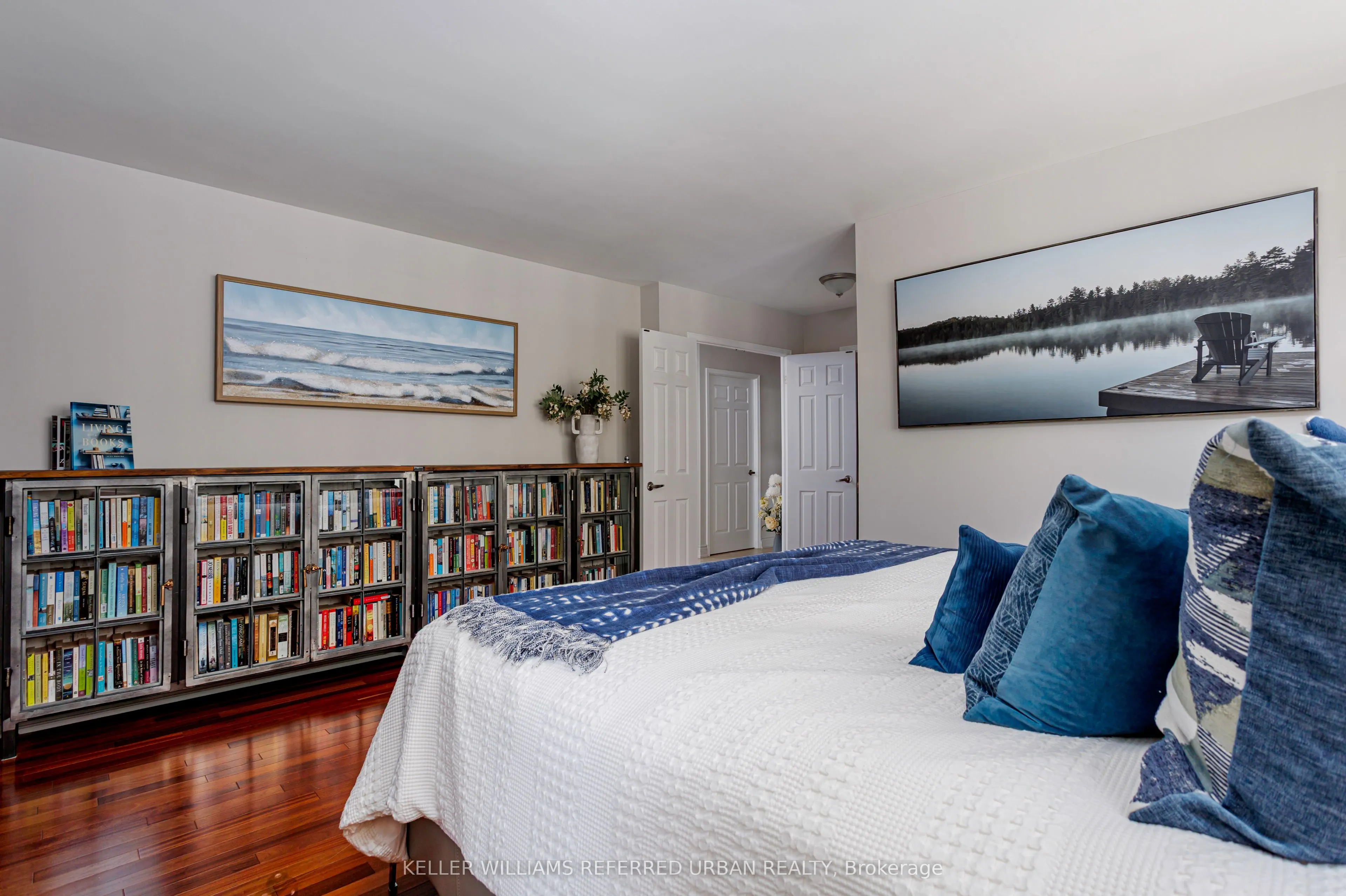 2285 Lake Shore Boulevard W, #902