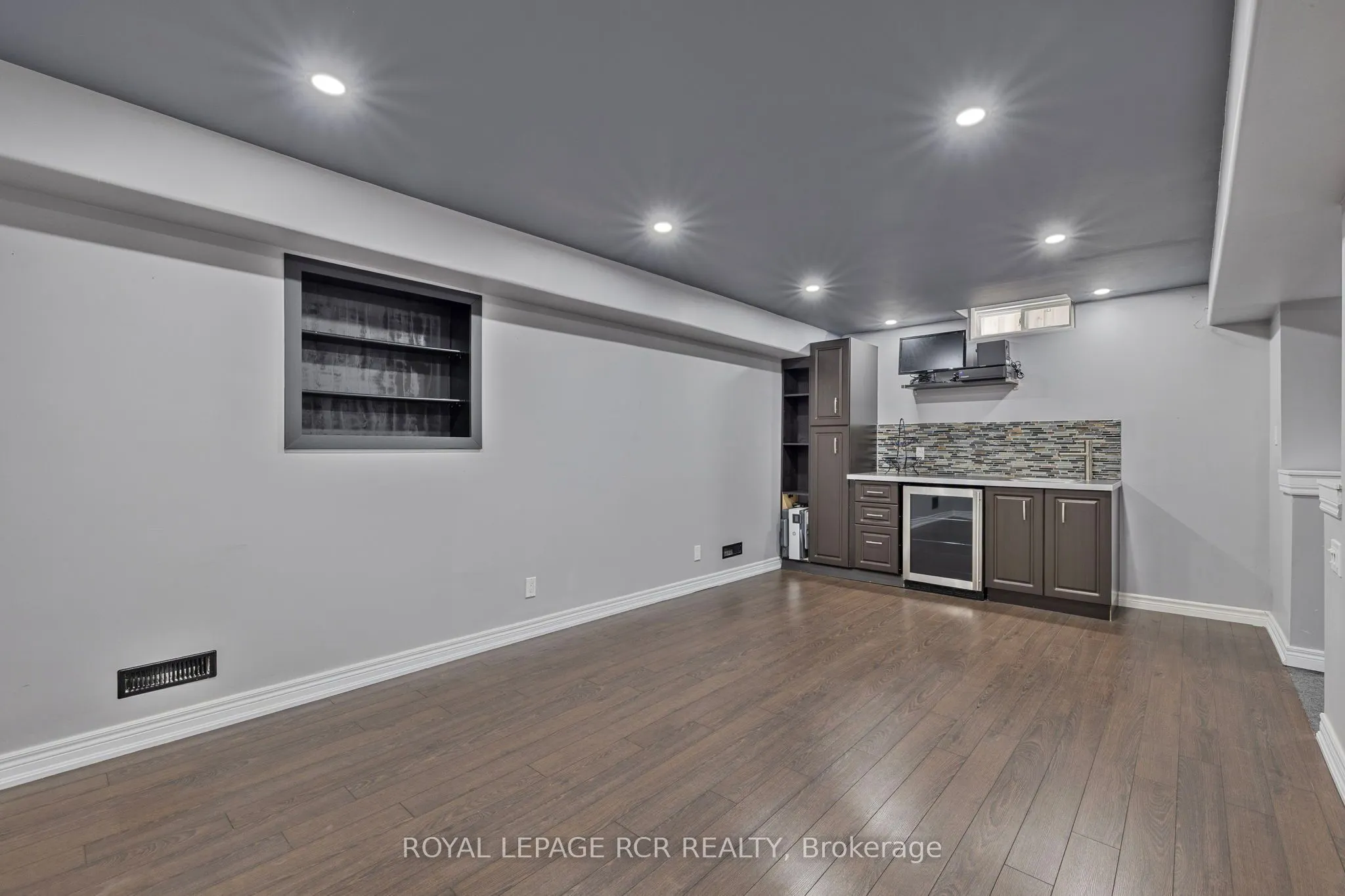 75 Tarquini Crescent