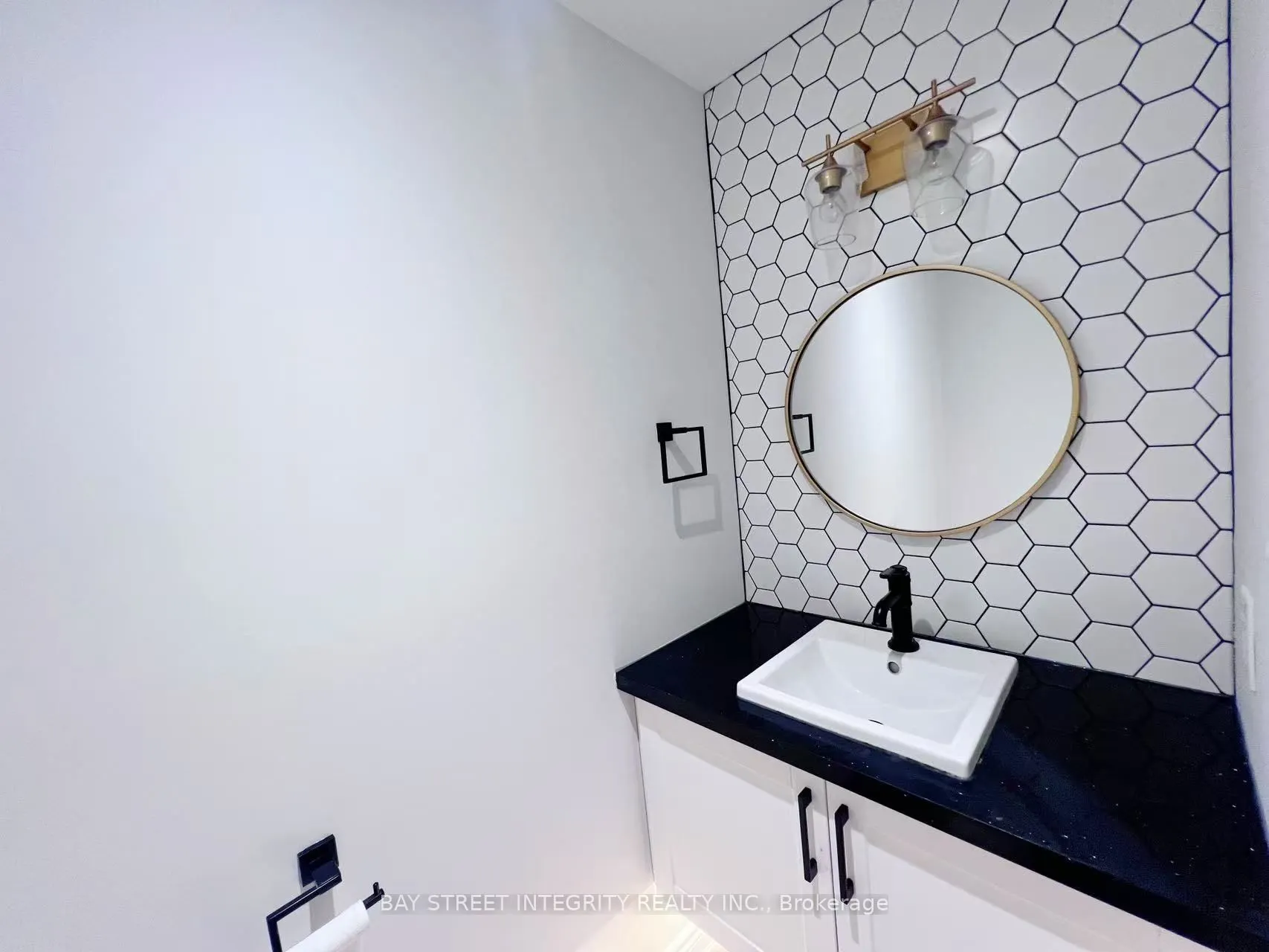 4073 Pavillion Court