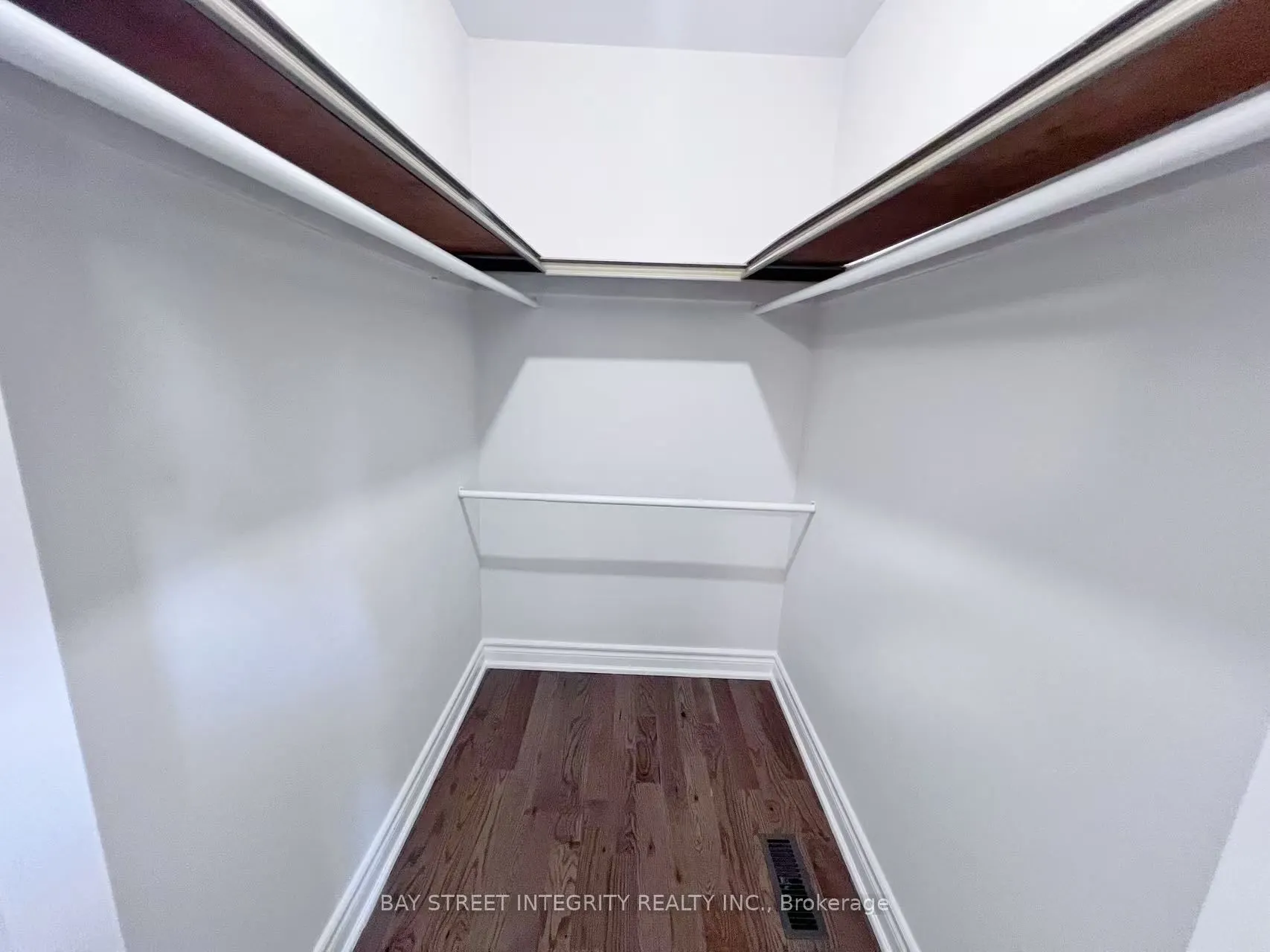 4073 Pavillion Court