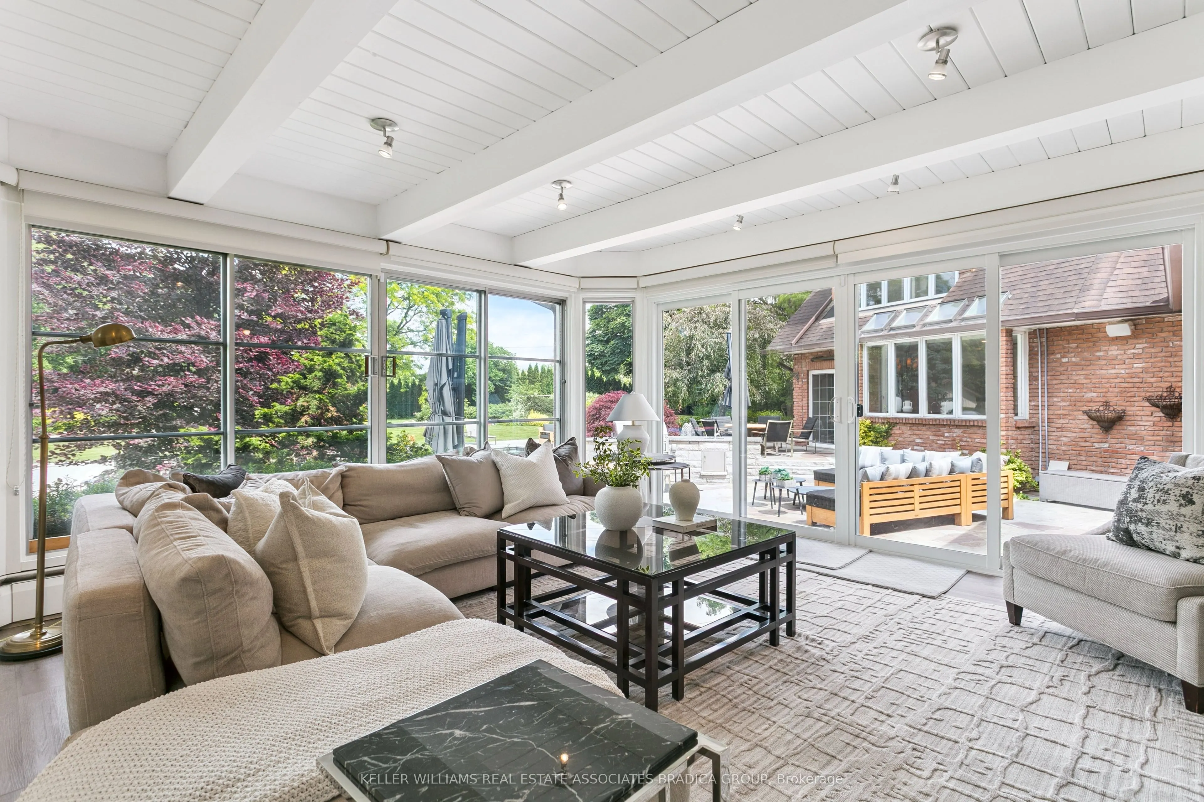 19 Lorraine Gardens