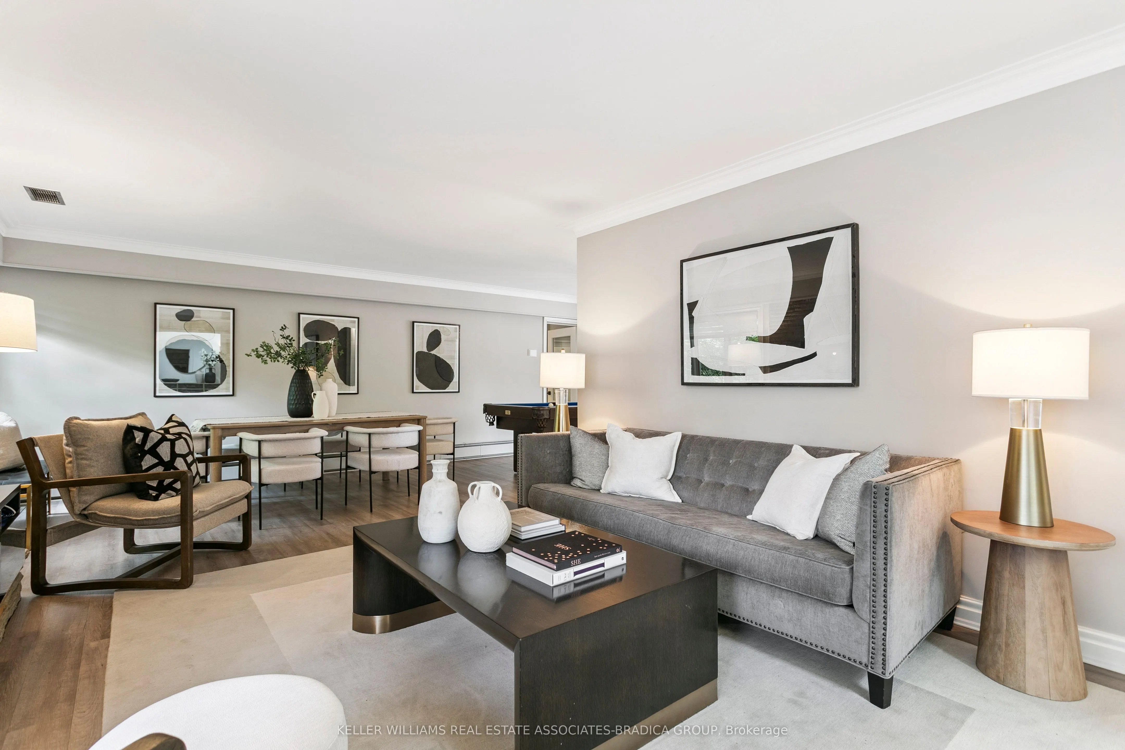 19 Lorraine Gardens