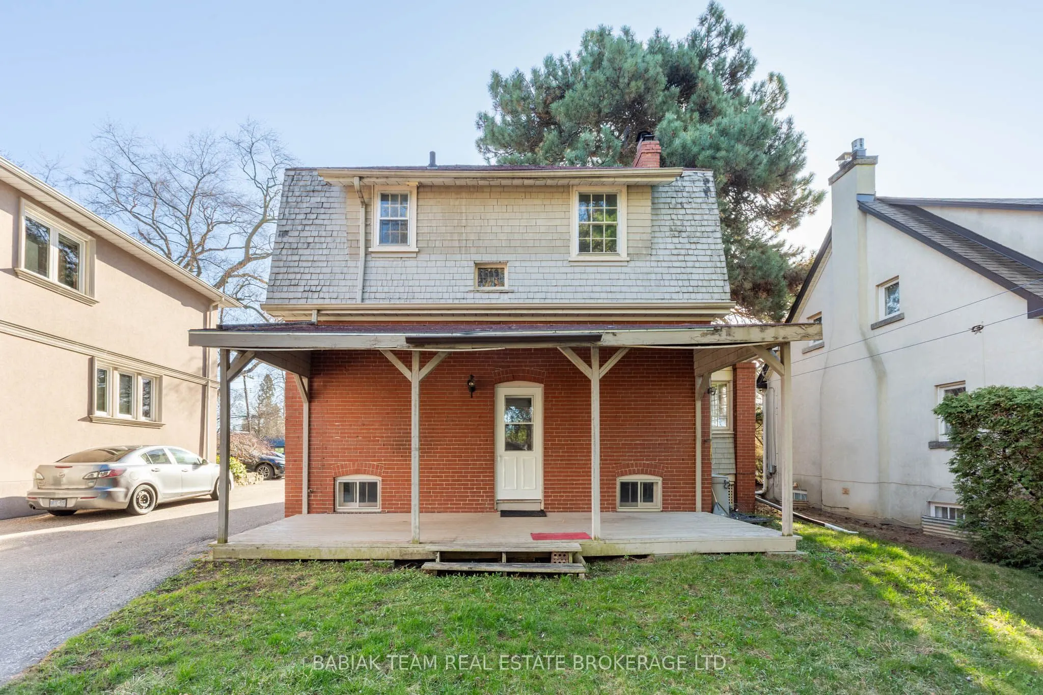 1372 Islington Avenue