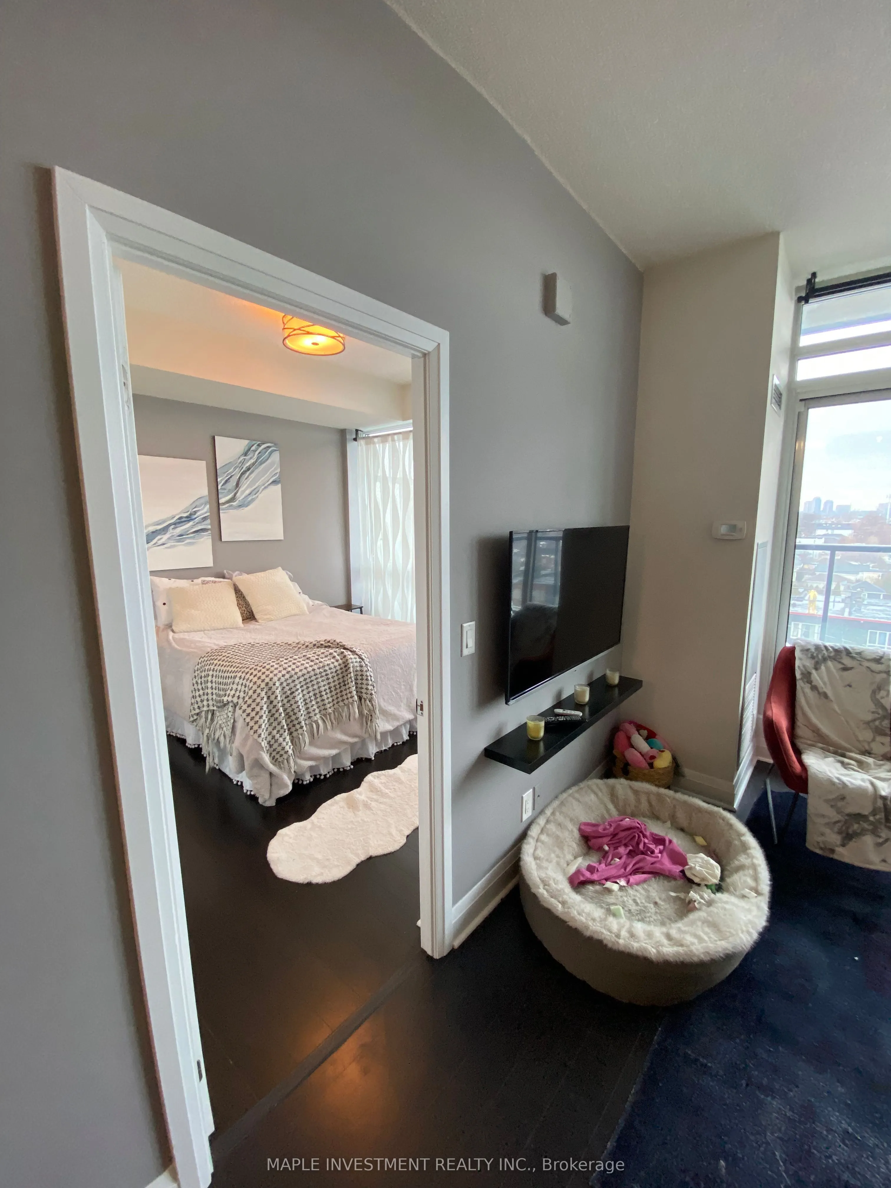 1185 The Queensway Way, #515