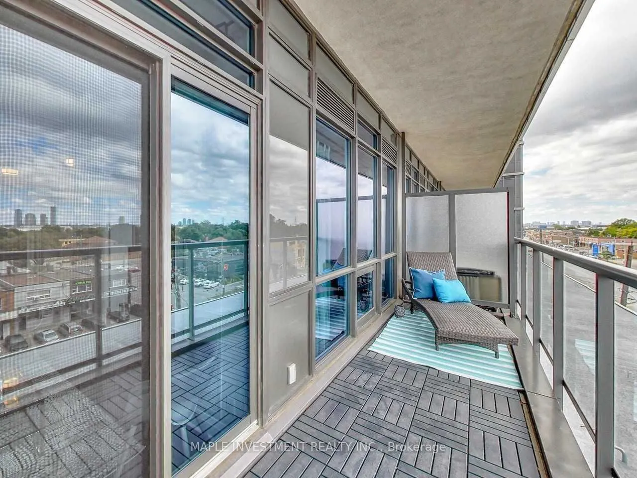 1185 The Queensway Way, #515