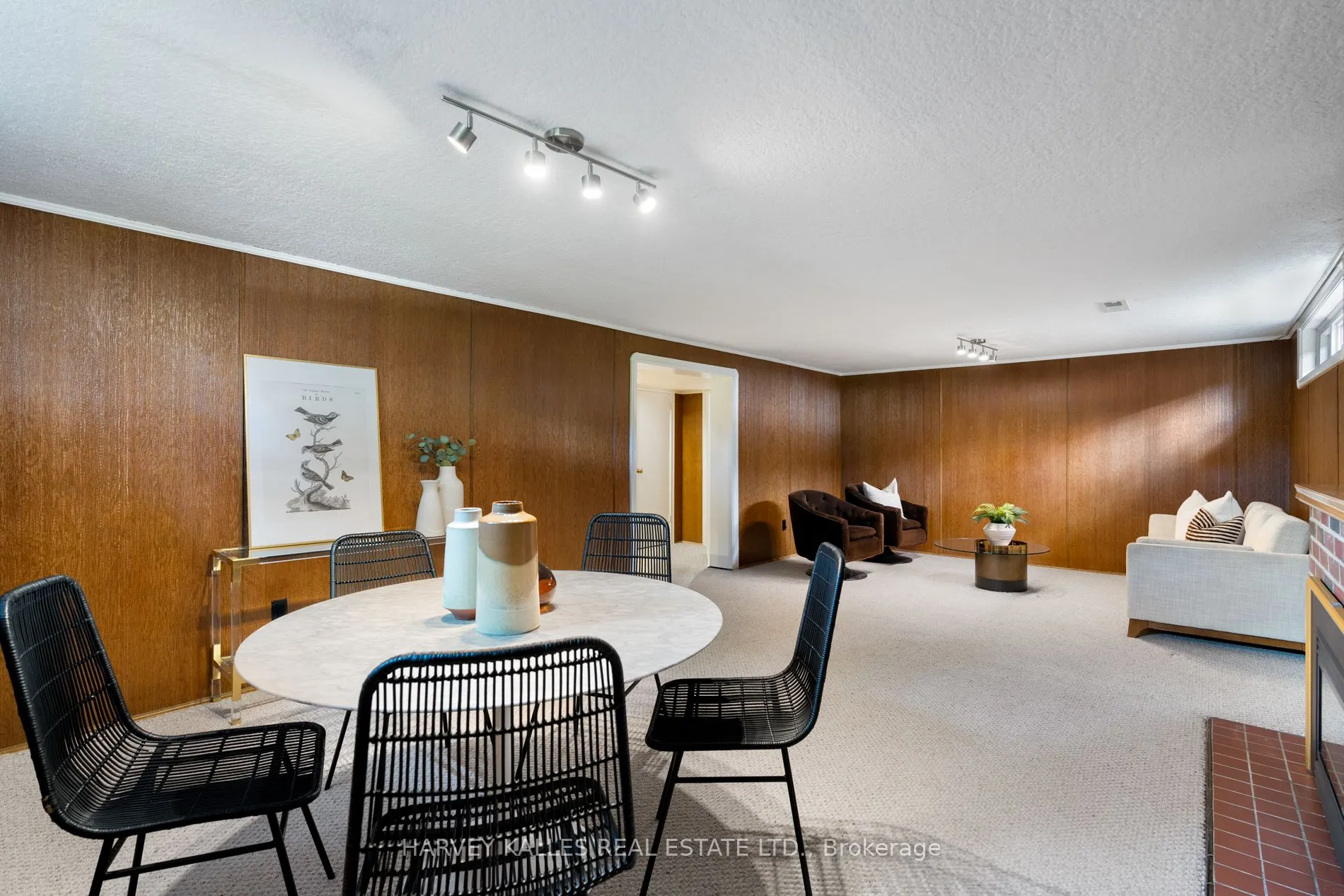 10 Northolt Court
