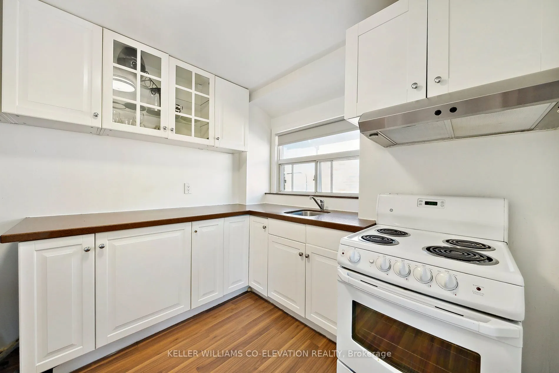 681 Scarlett Road, #Upper Level