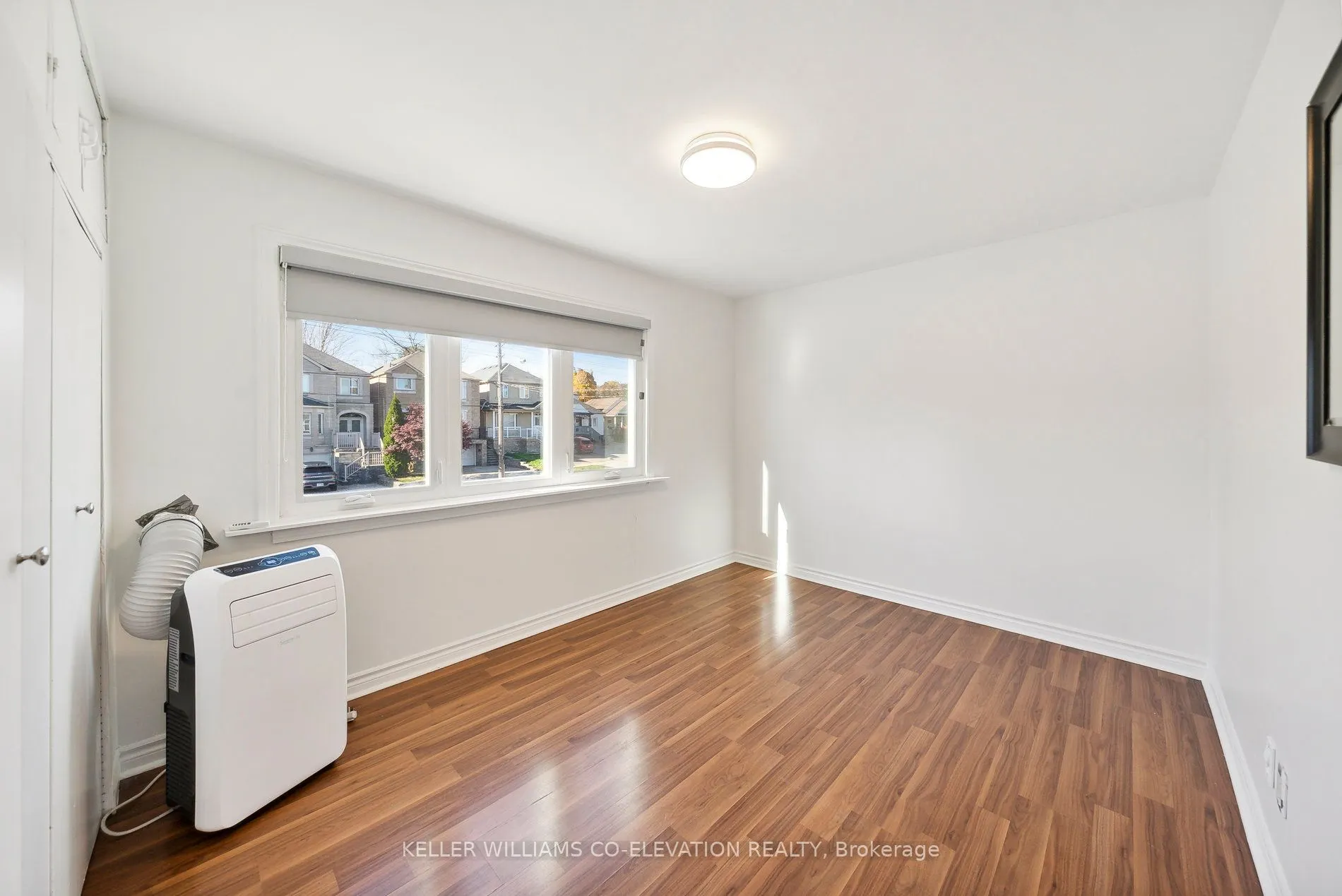681 Scarlett Road, #Upper Level