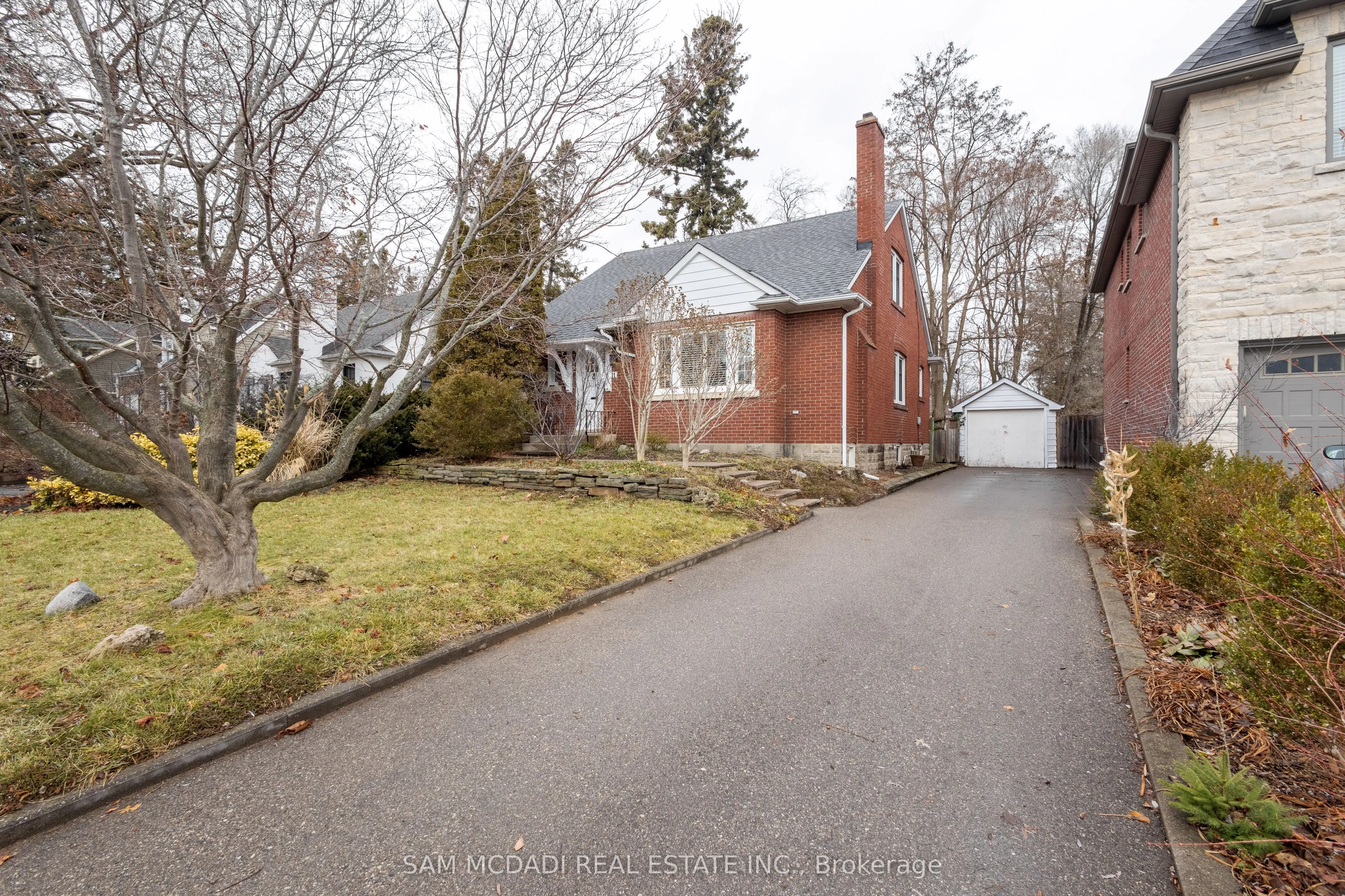 11 Brant Avenue