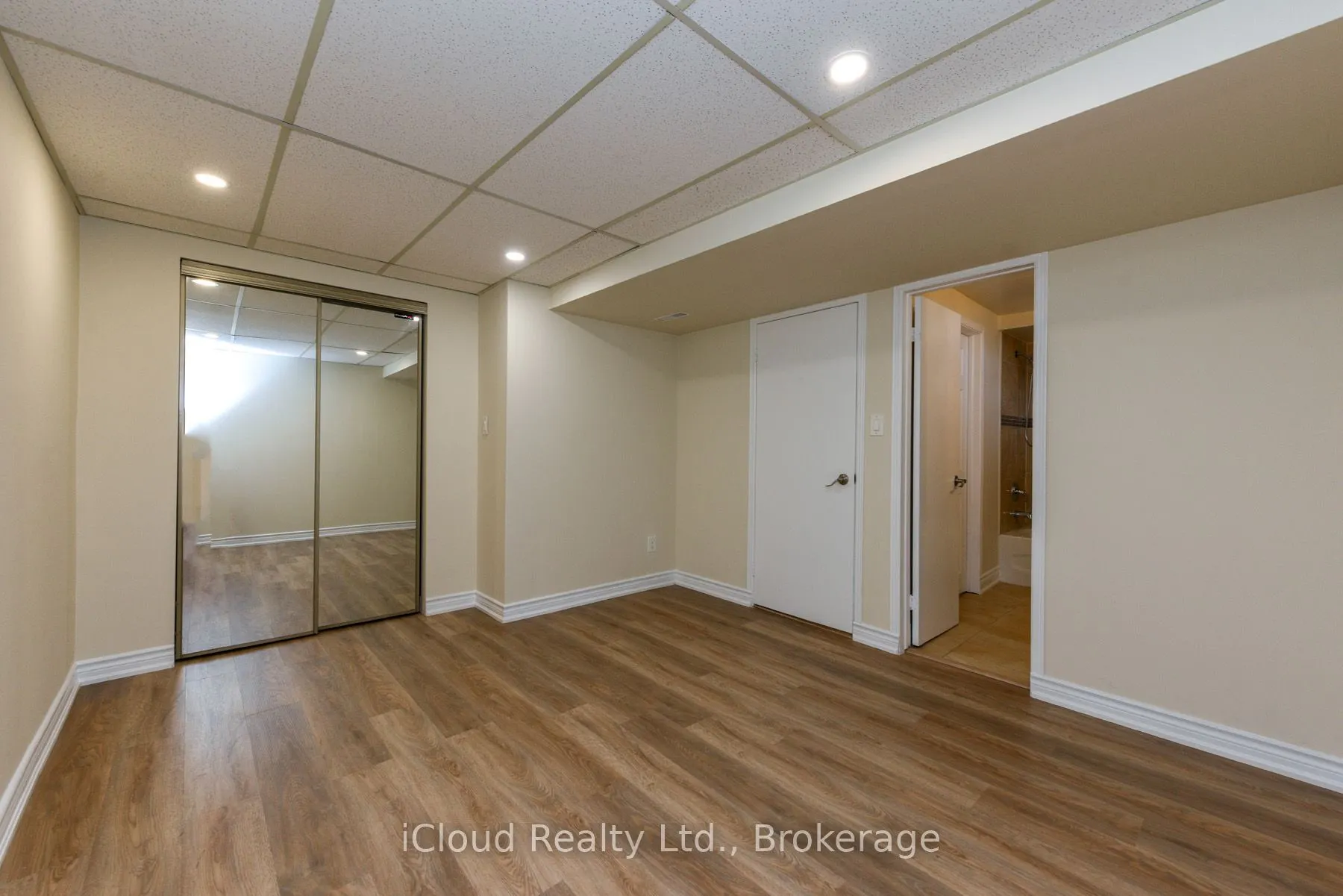5136 Palomar Crescent