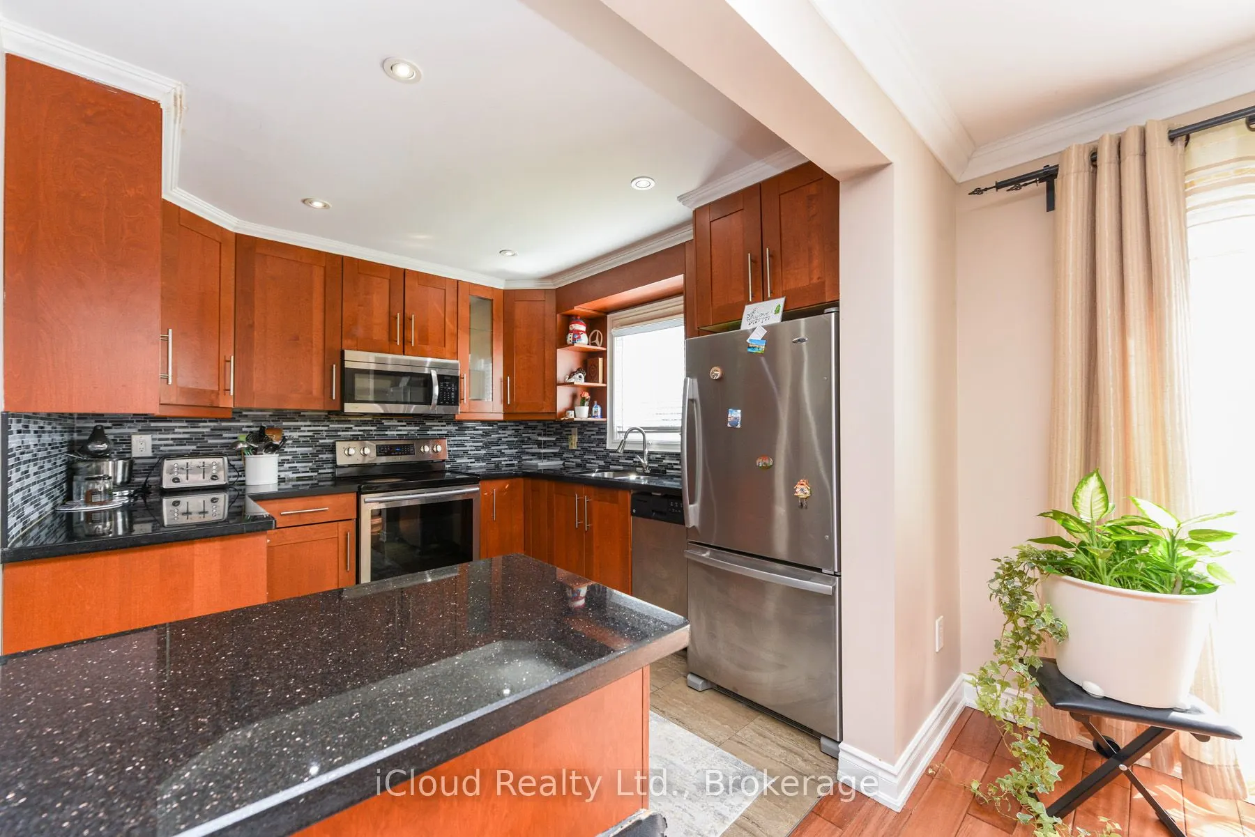 5136 Palomar Crescent