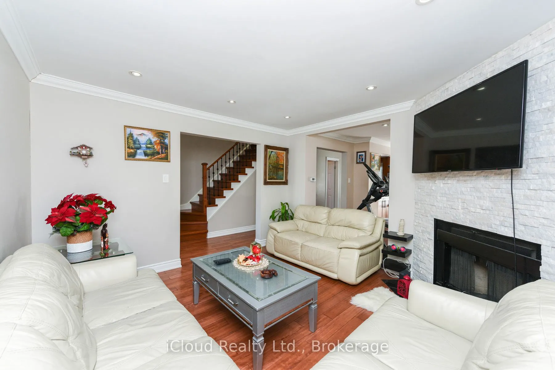 5136 Palomar Crescent