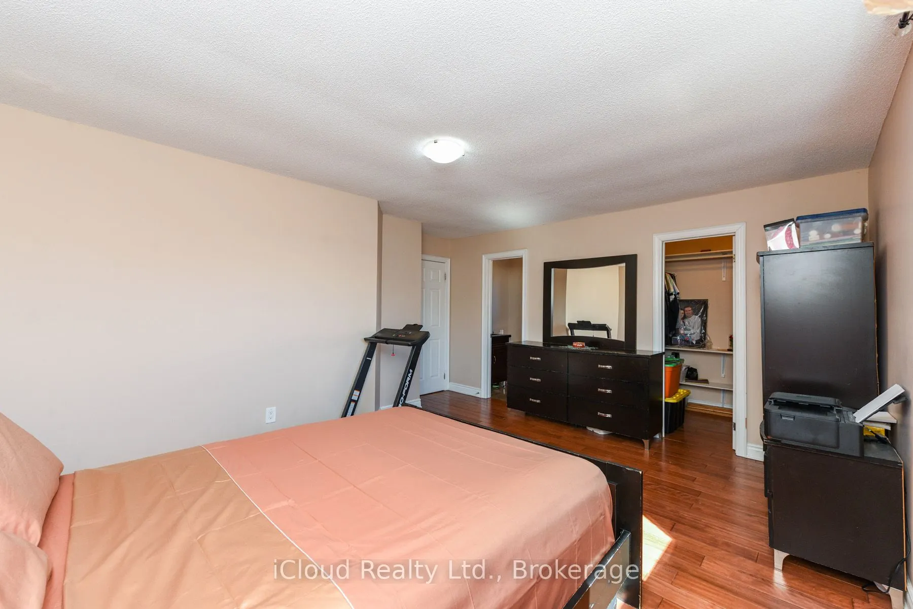 5136 Palomar Crescent
