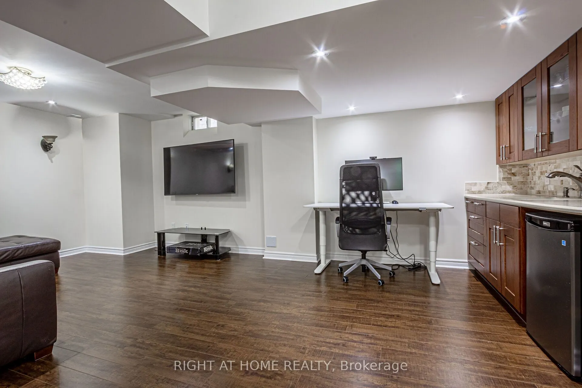 3228 TACC Drive
