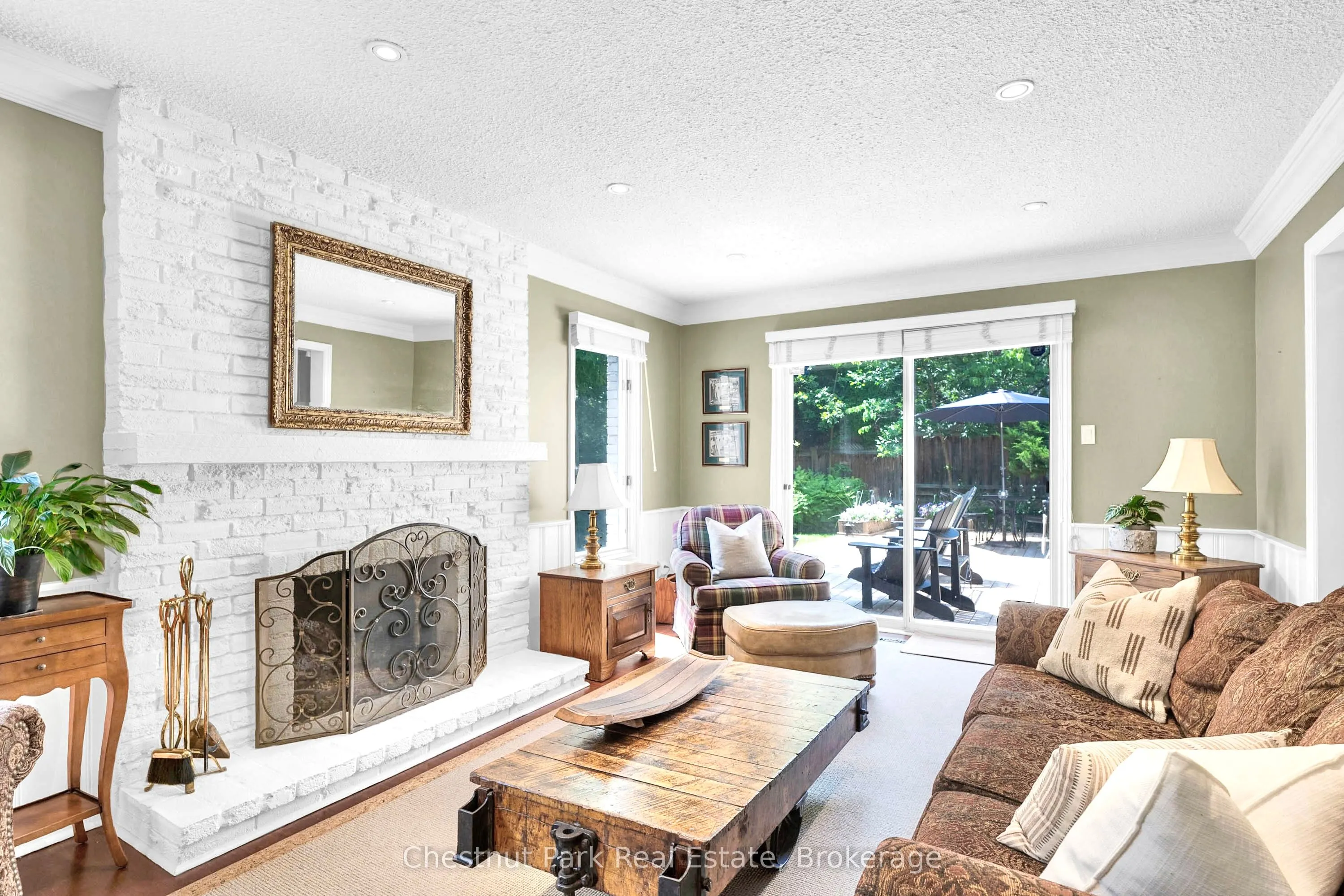 2052 Chippewa Trail