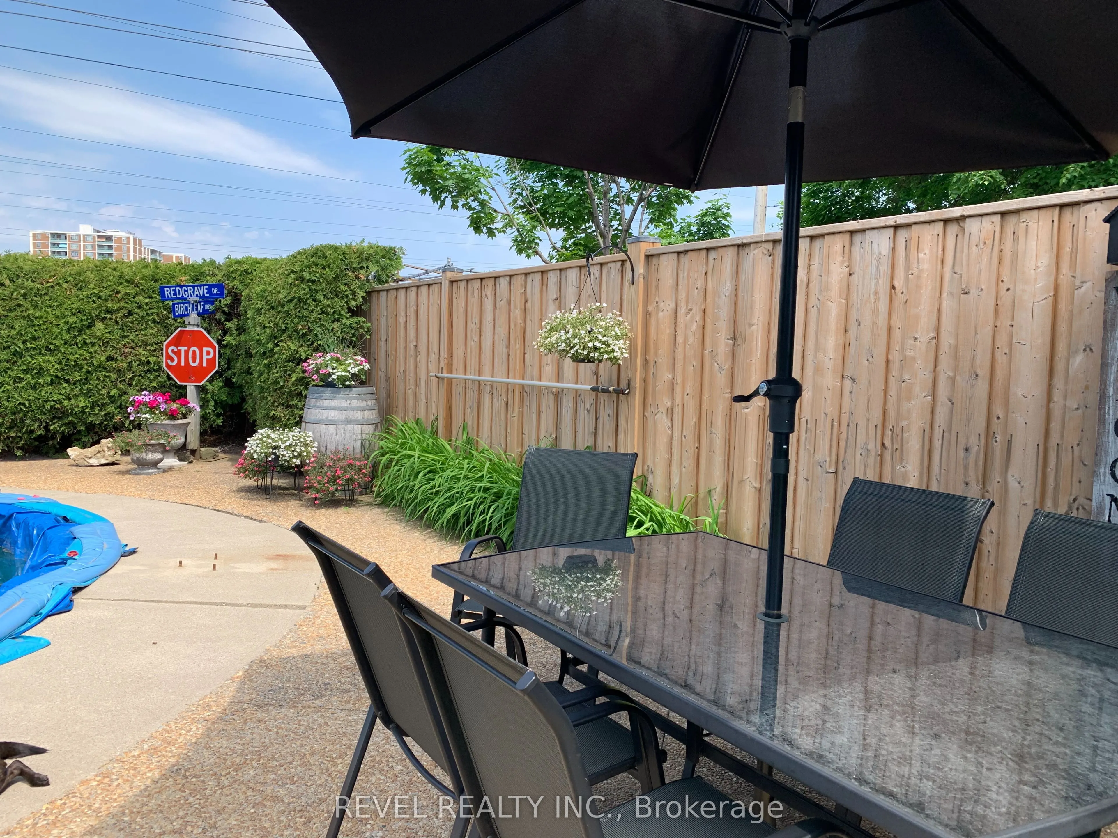 93 Willowridge Road