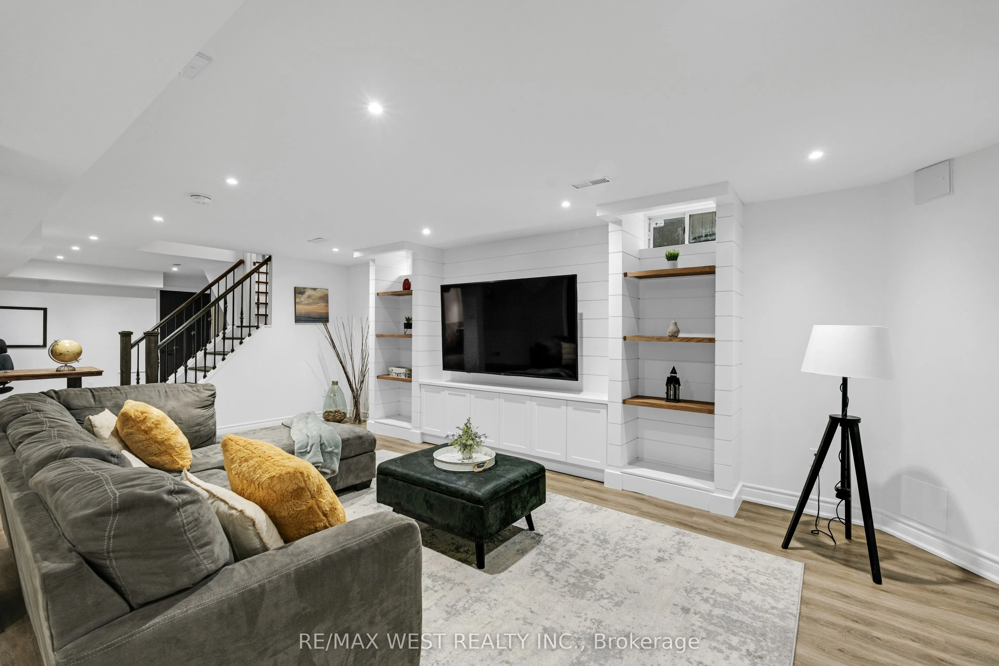 43 Wakely Boulevard